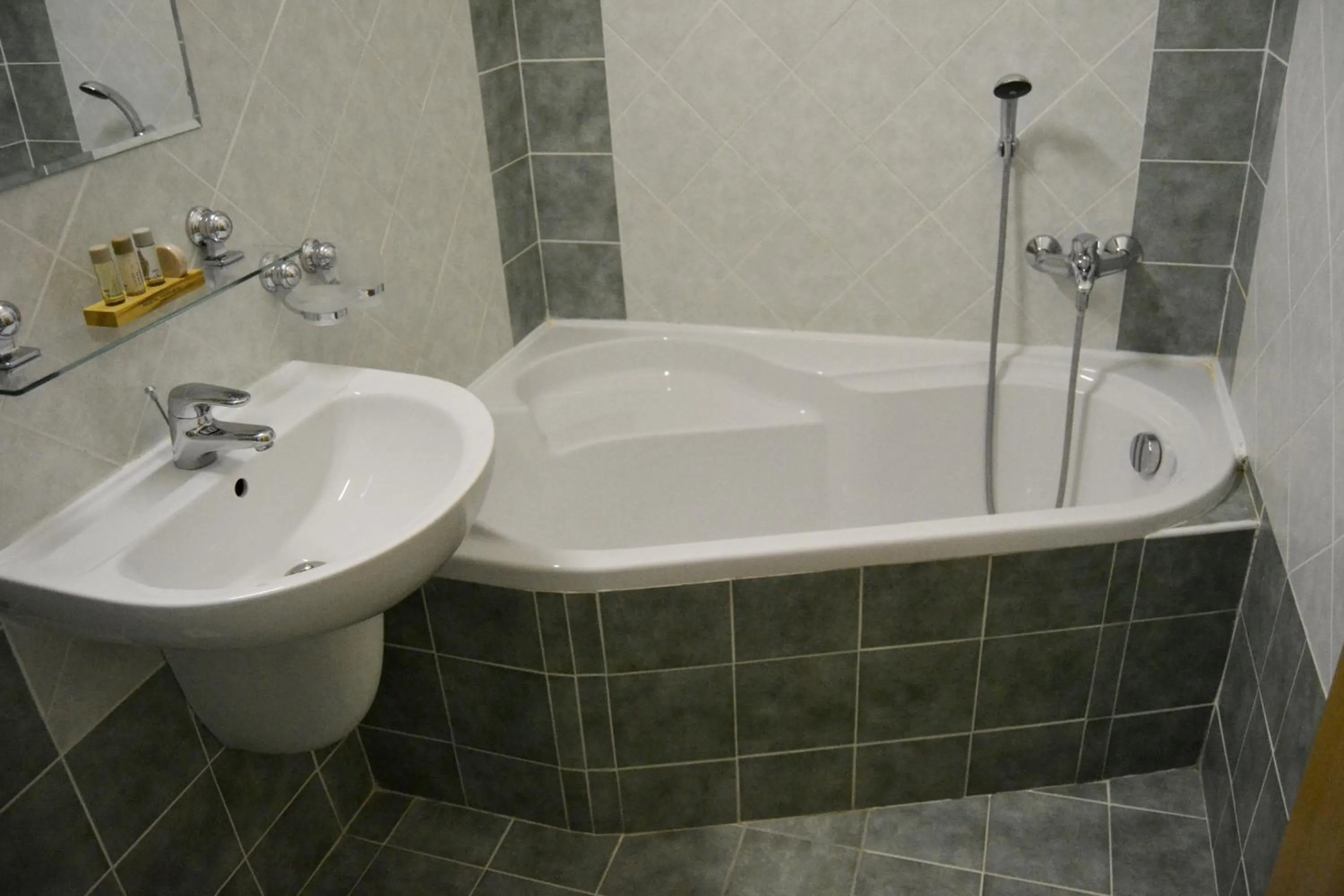 Bathroom in Hotel Plaza