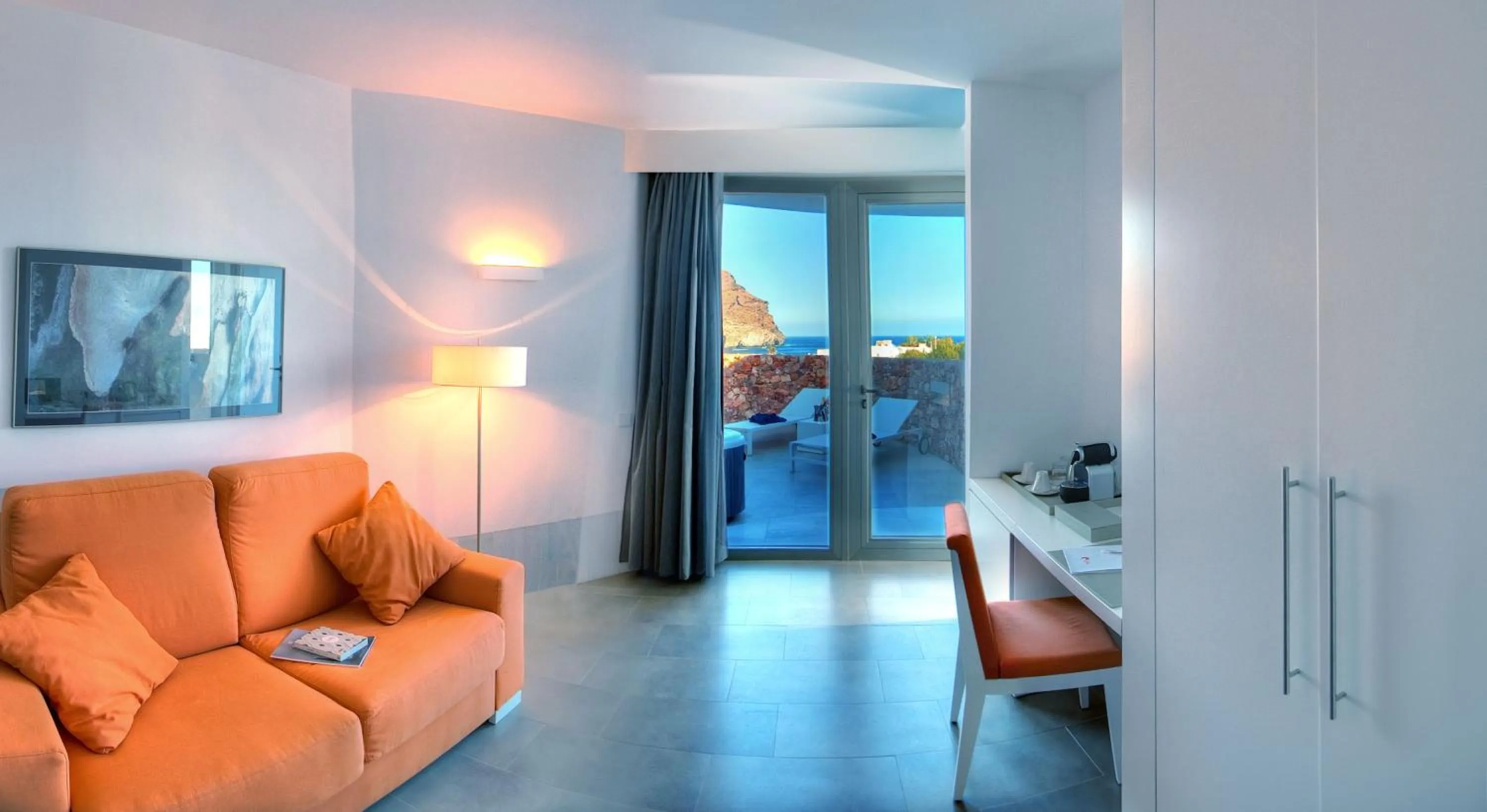 Seating area in Hotel Spa Calagrande Cabo de Gata