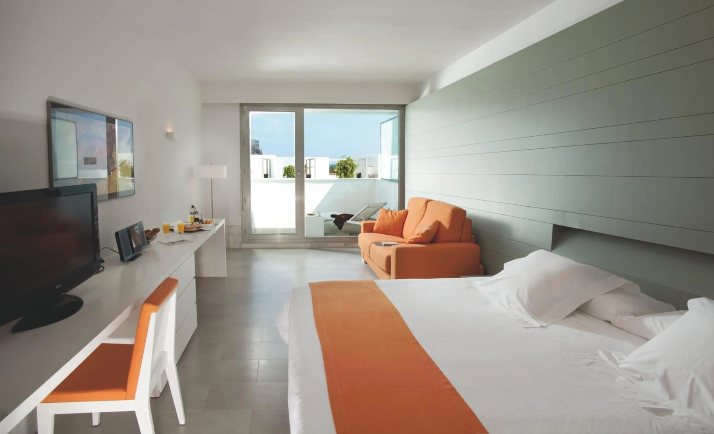 Photo of the whole room in Hotel Spa Calagrande Cabo de Gata