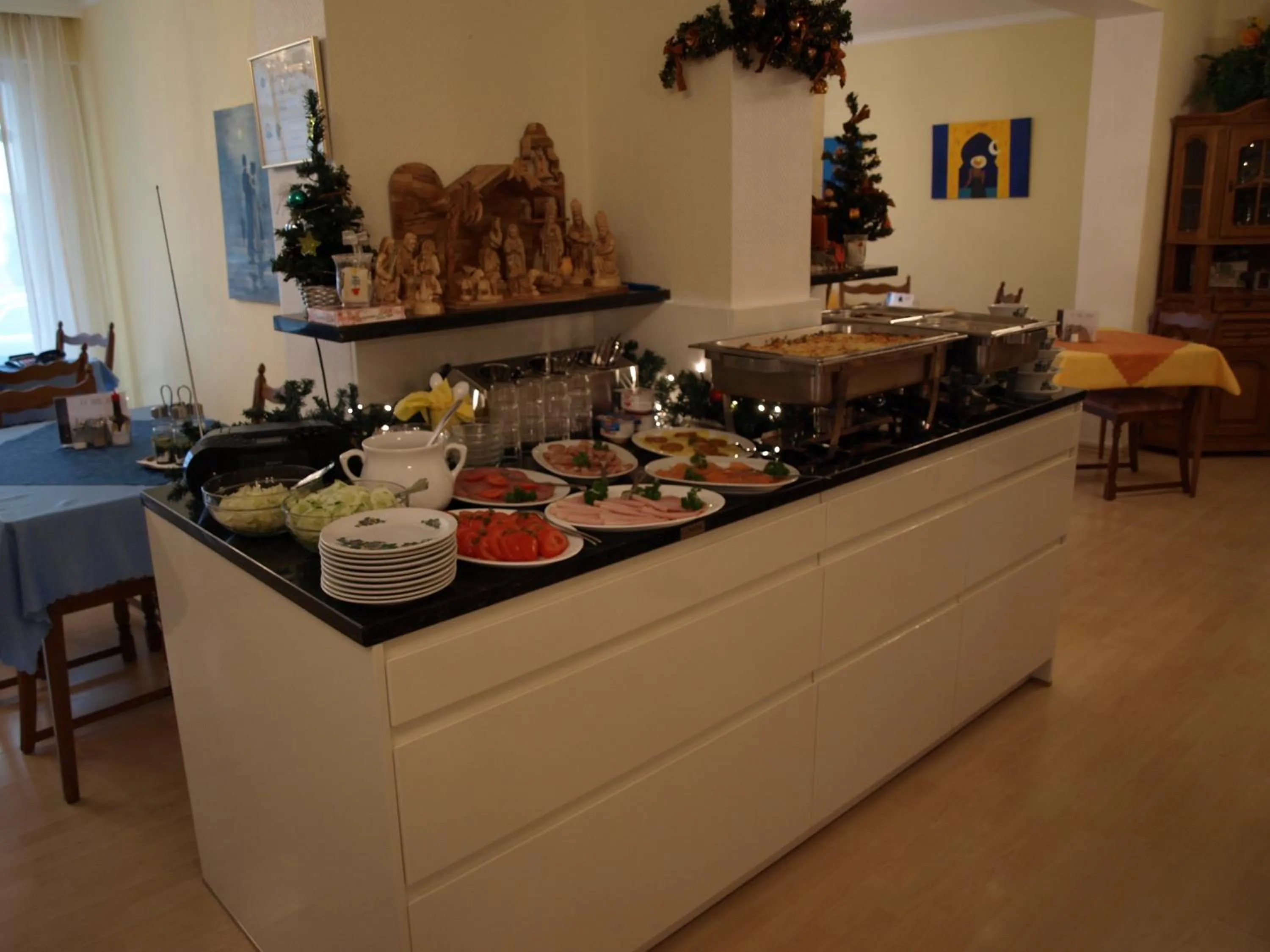 Restaurant/places to eat in Hotel Joh