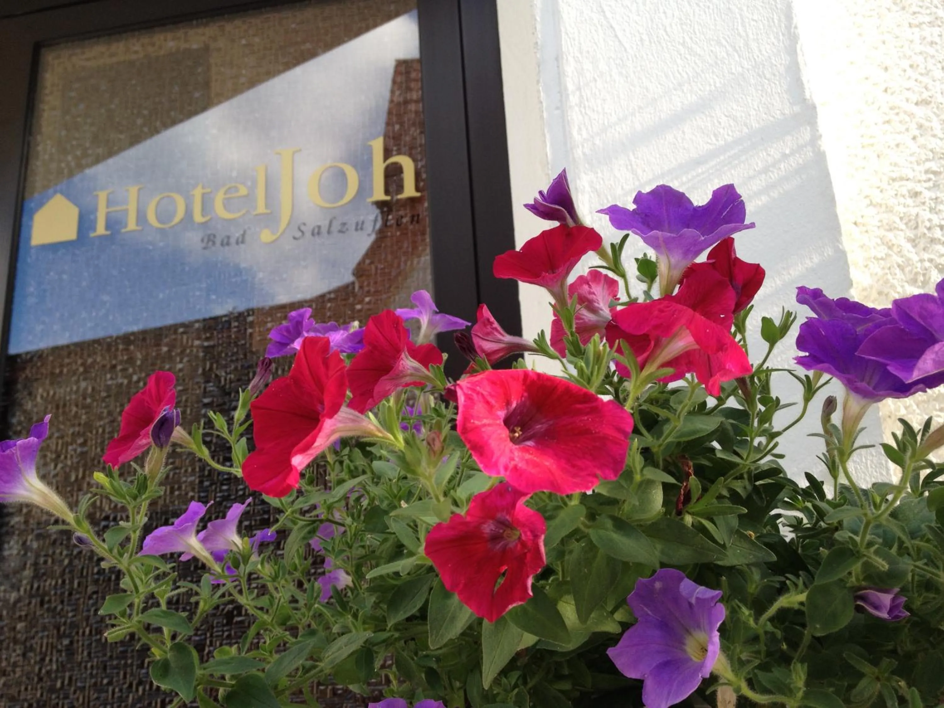 Facade/entrance in Hotel Joh
