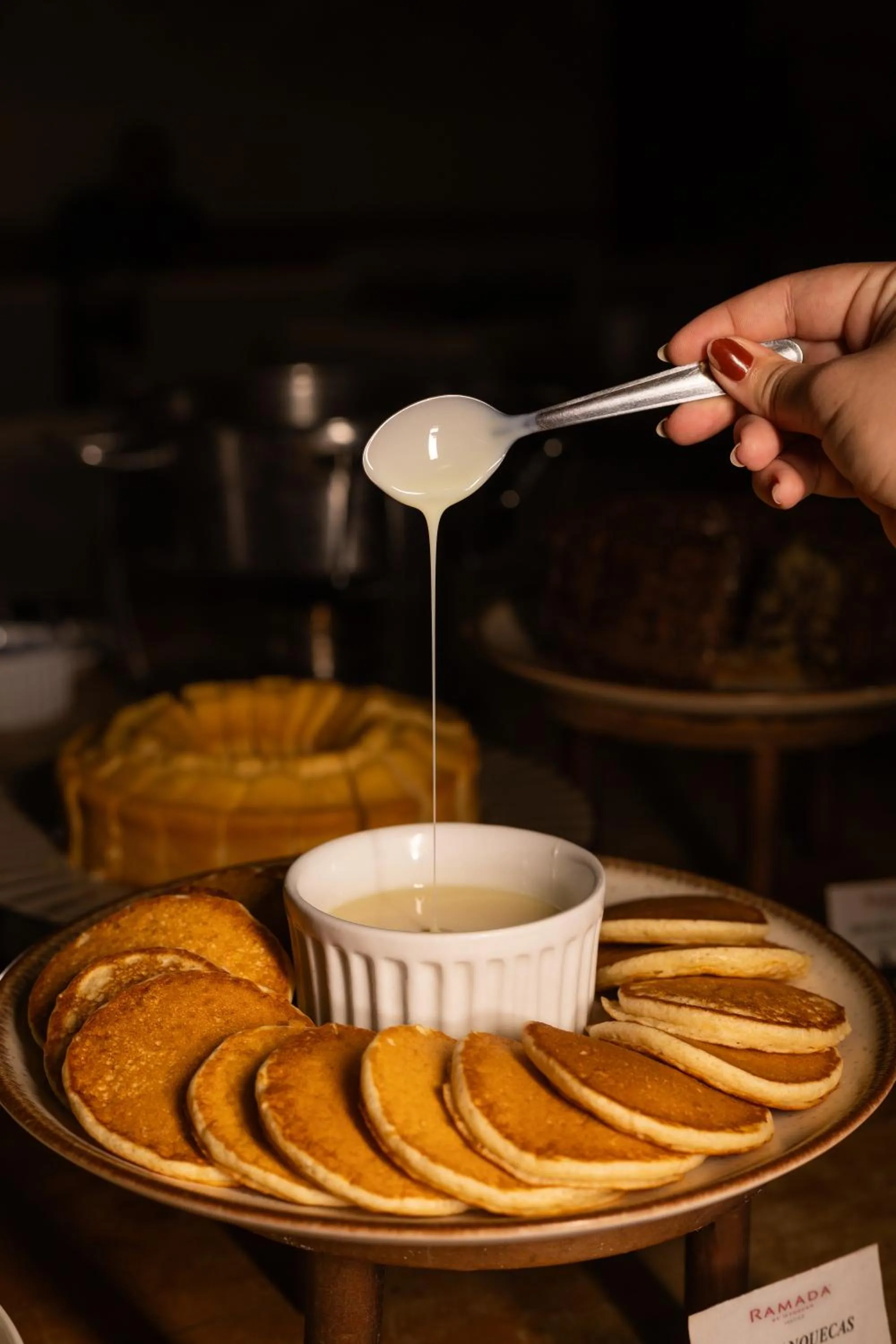 Restaurant/places to eat in Ramada by Wyndham Macae Hotel & Suites