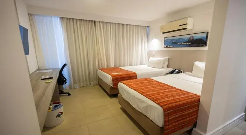 Deluxe Twin Room in Ramada by Wyndham Macae Hotel & Suites Deluxe Twin Room in Ramada by Wyndham Macae Hotel & Suites