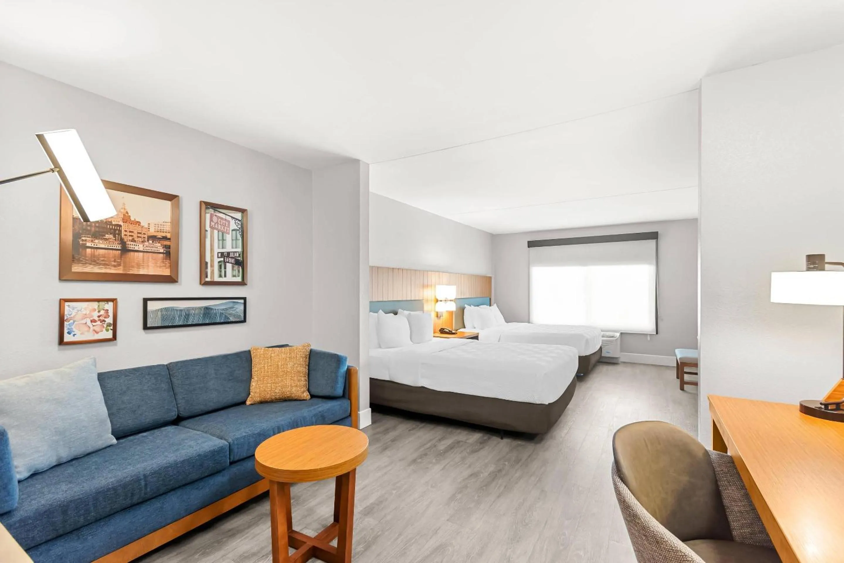 Bedroom, Bed in Country Inn & Suites Etown