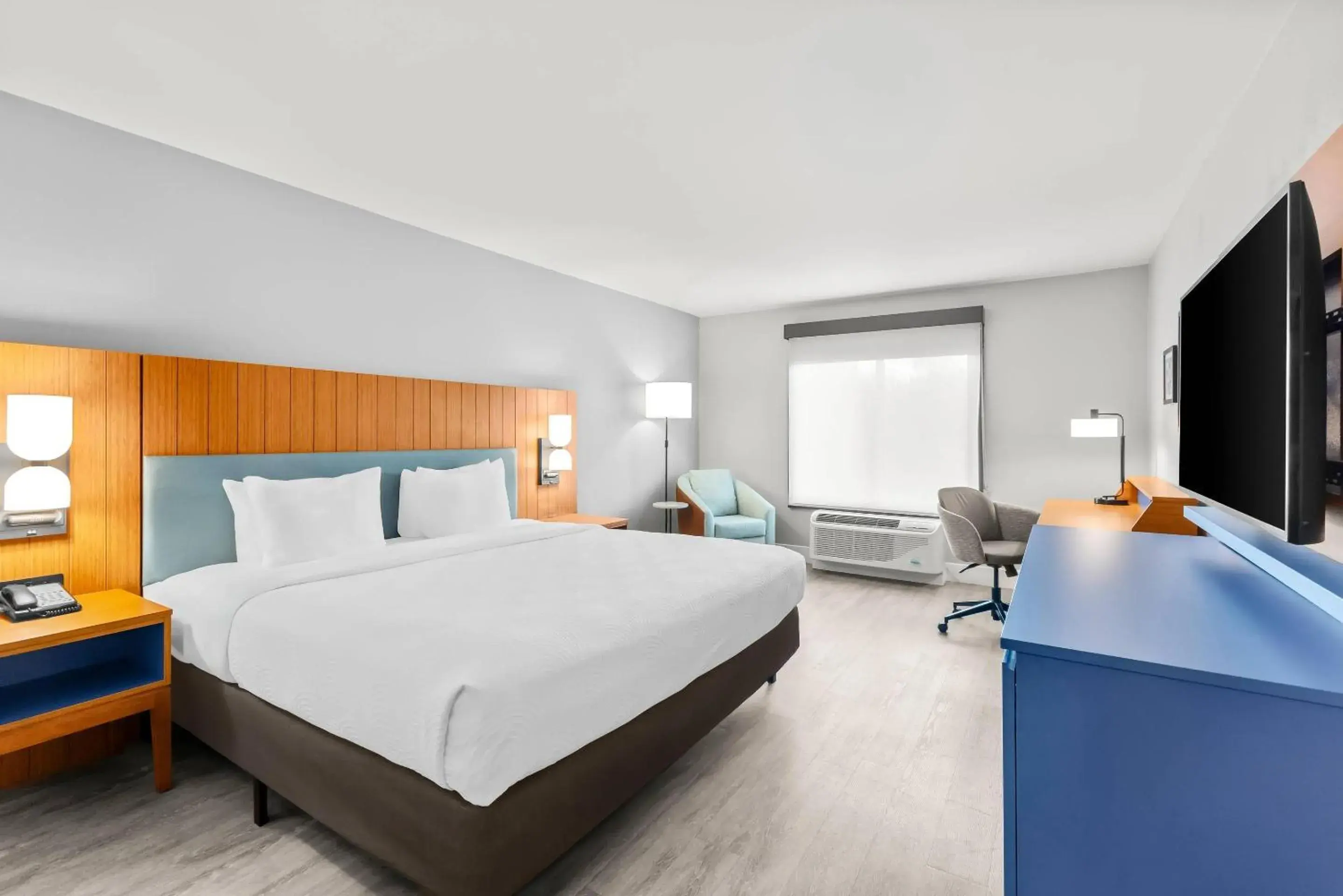 Bedroom, Bed in Country Inn & Suites Etown Bedroom, Bed in Country Inn & Suites Etown