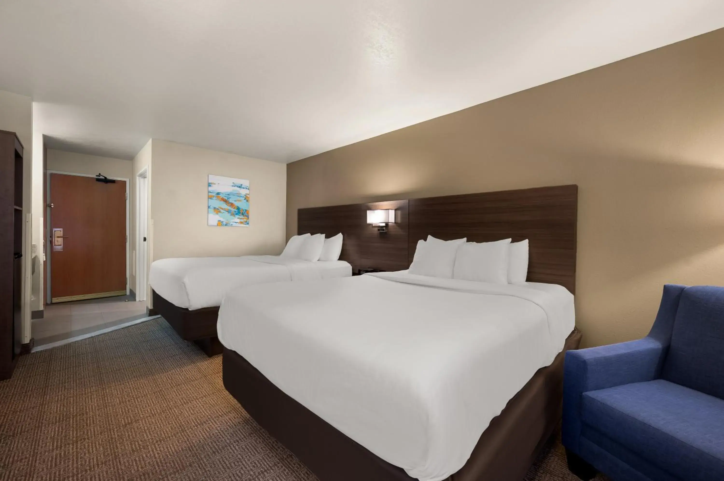 Bedroom, Bed in Comfort Inn & Suites Fenton Bedroom, Bed in Comfort Inn & Suites Fenton