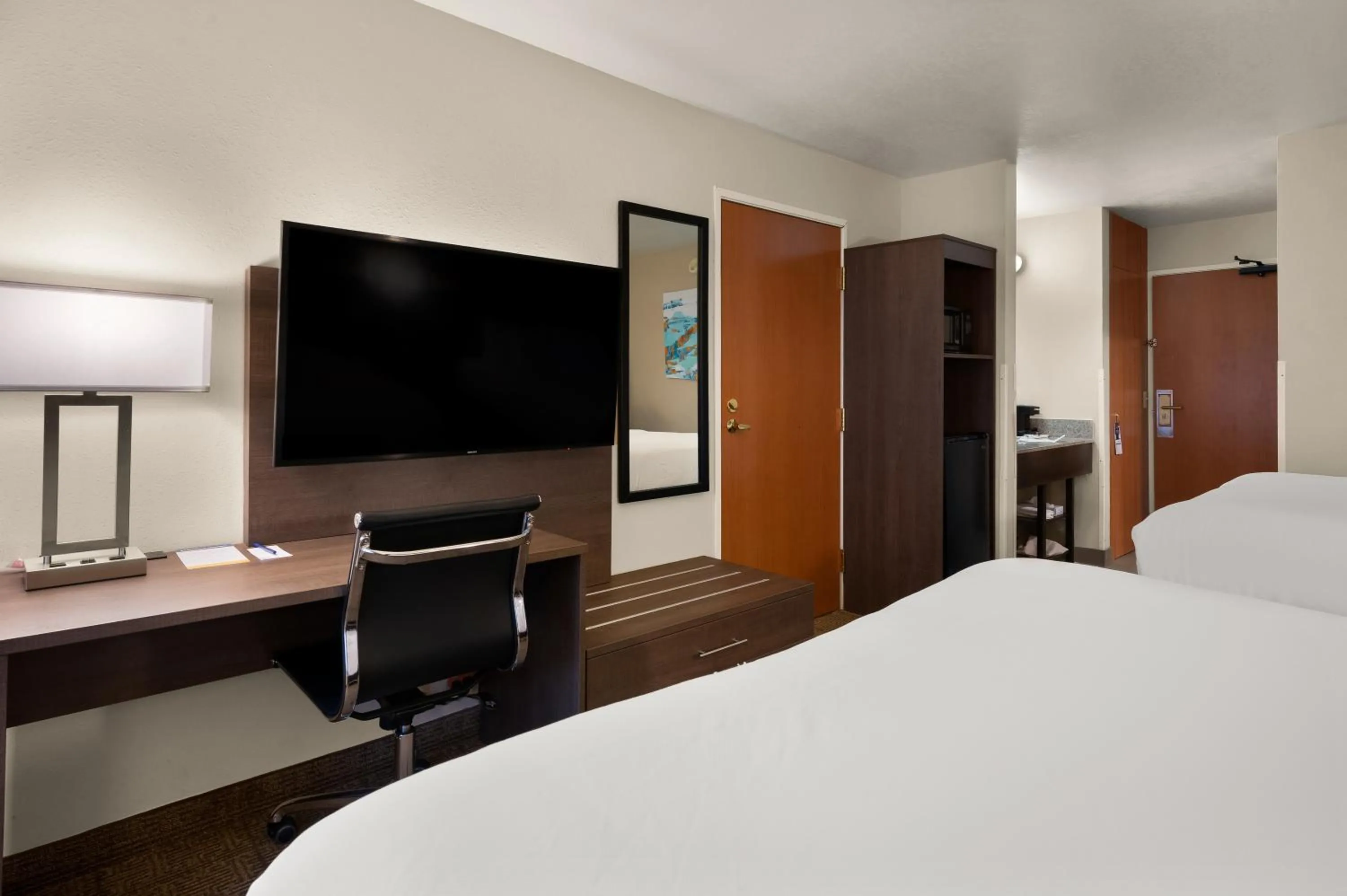 Bedroom, Bed in Comfort Inn & Suites