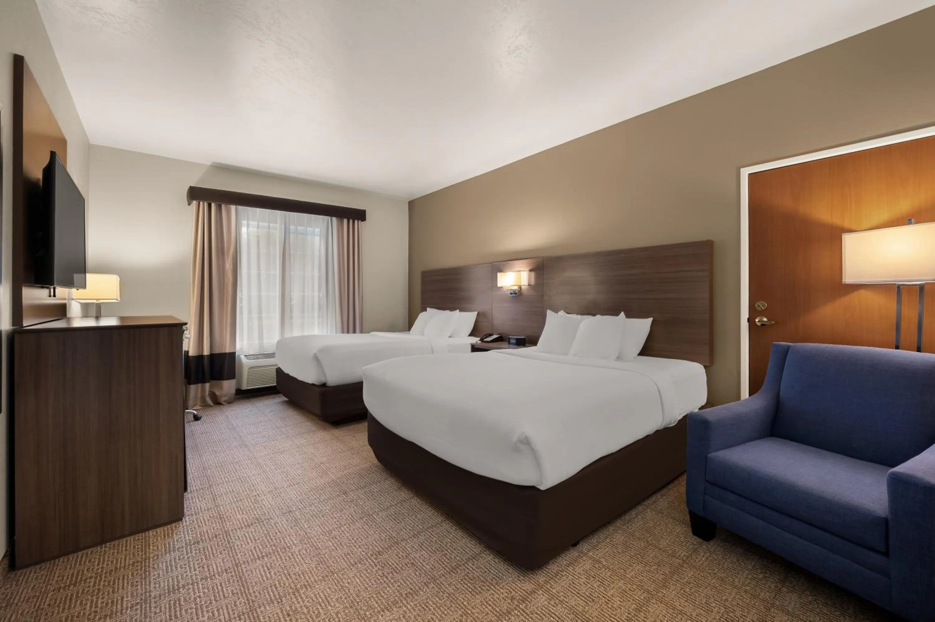 Bedroom, Bed in Comfort Inn & Suites