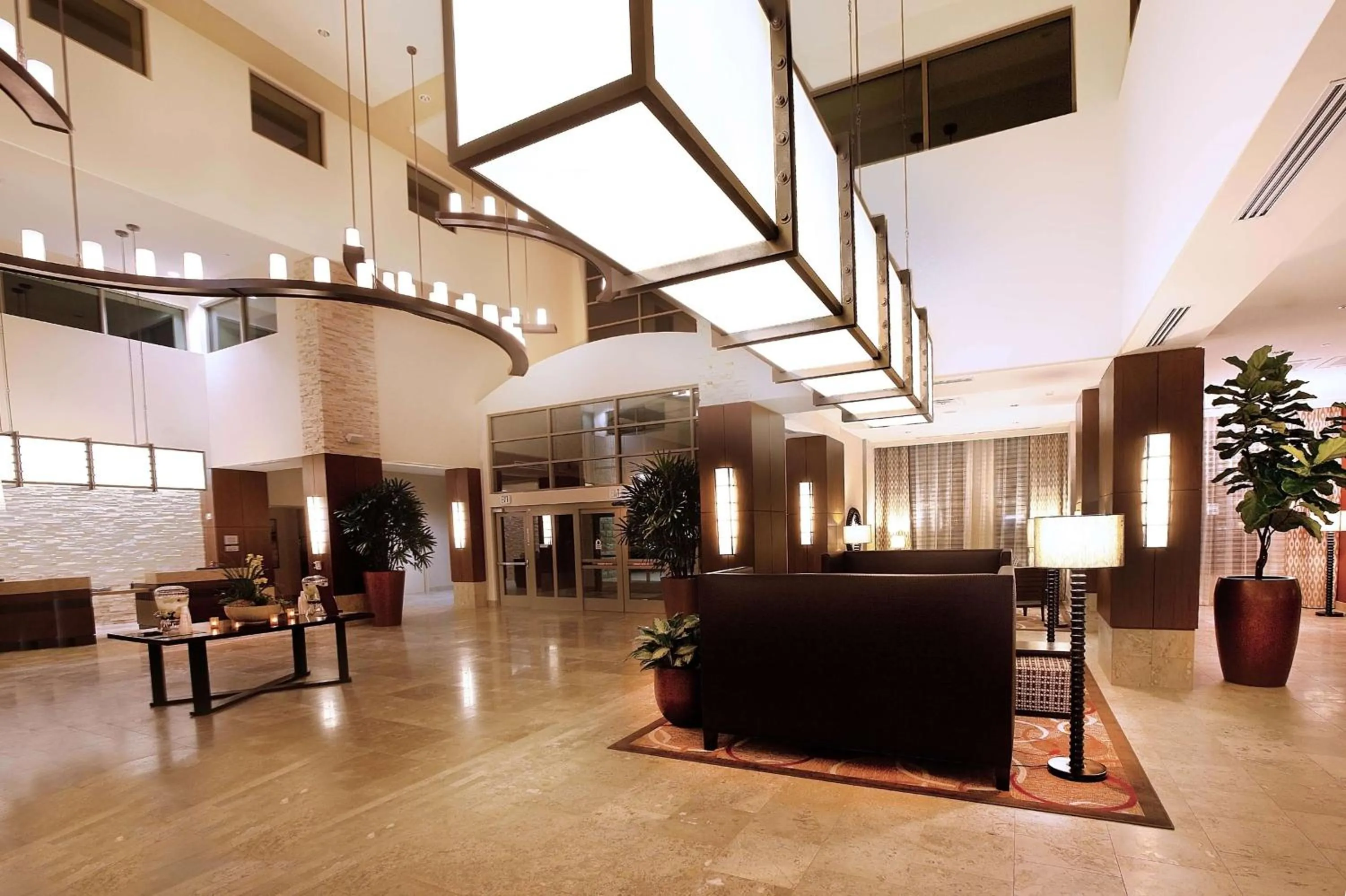 Lobby or reception in Embassy Suites Palmdale
