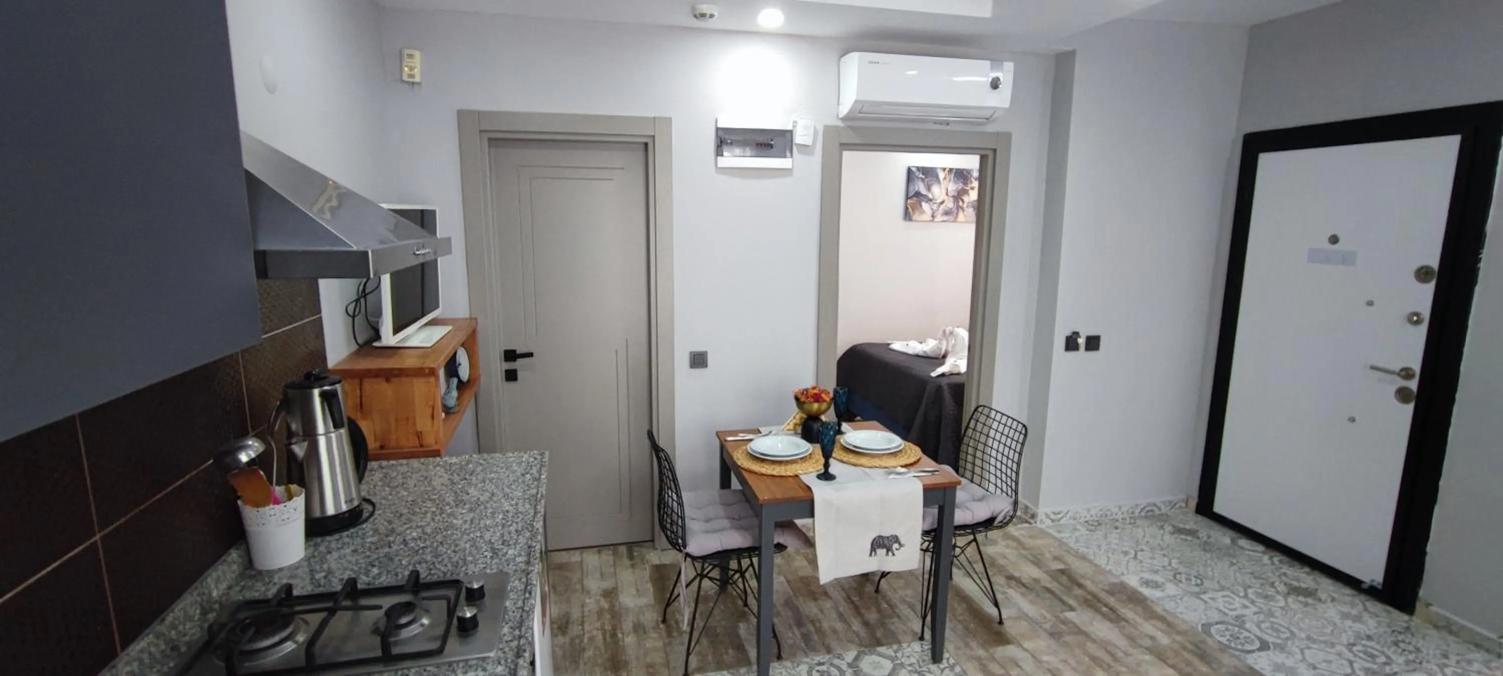 Kitchen or kitchenette in Aspendos Suites Konyaaltı Apart