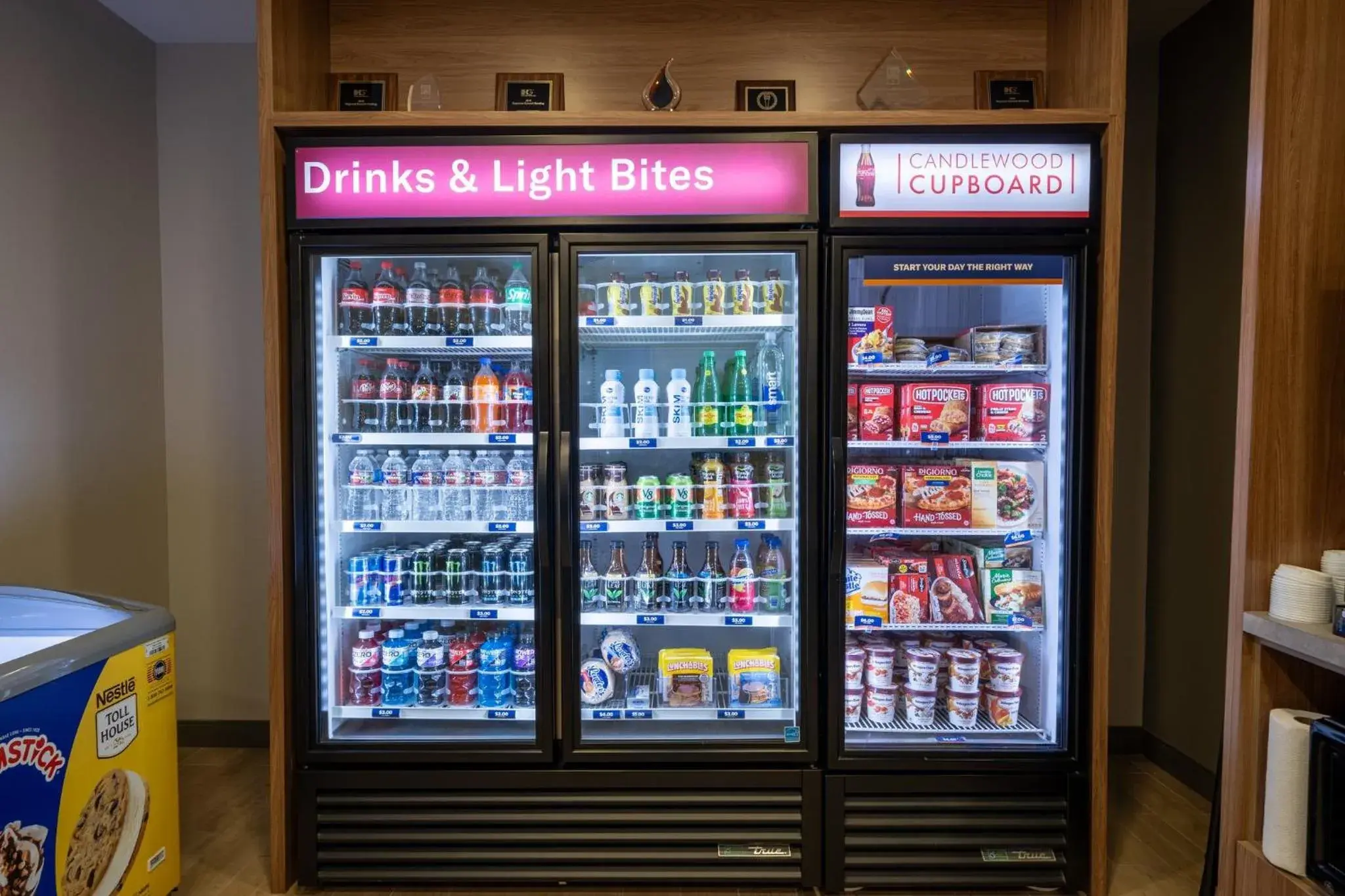 Lobby or reception in Candlewood Suites Deer Park by IHG Lobby or reception in Candlewood Suites Deer Park by IHG