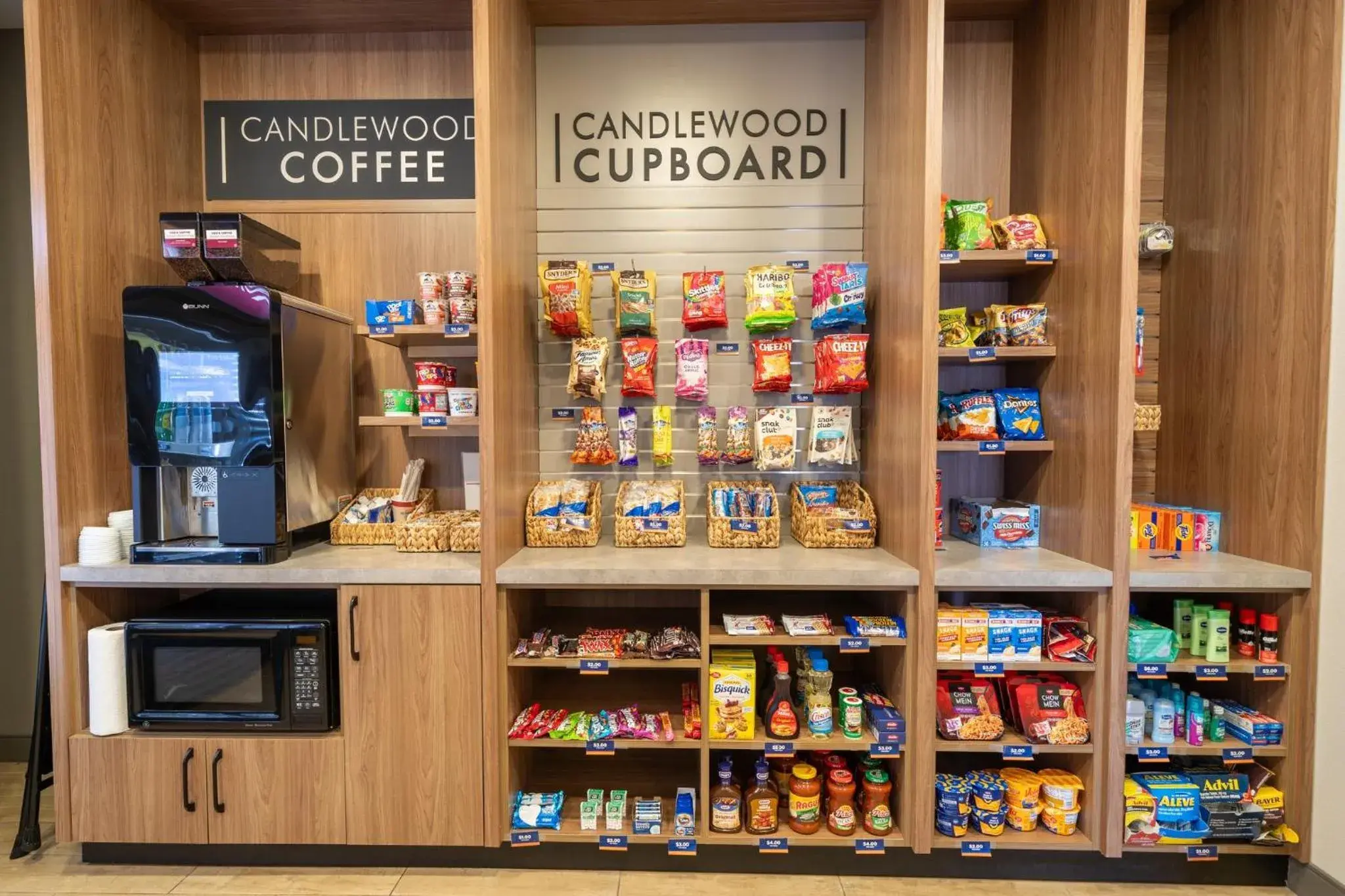 Lobby or reception in Candlewood Suites Deer Park by IHG Lobby or reception in Candlewood Suites Deer Park by IHG