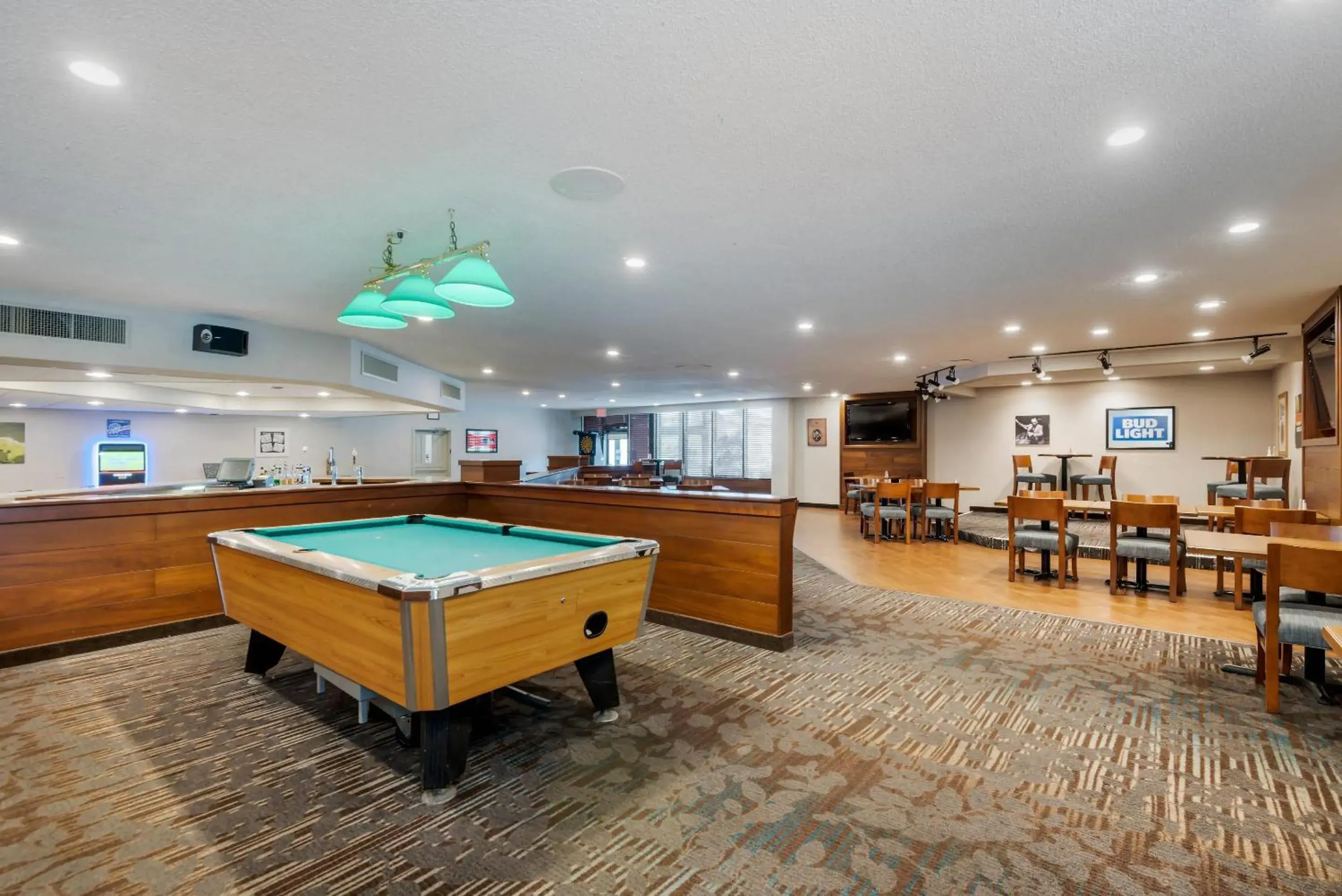 Restaurant/places to eat in Clarion Inn Elmira-Horseheads Restaurant/places to eat in Clarion Inn Elmira-Horseheads