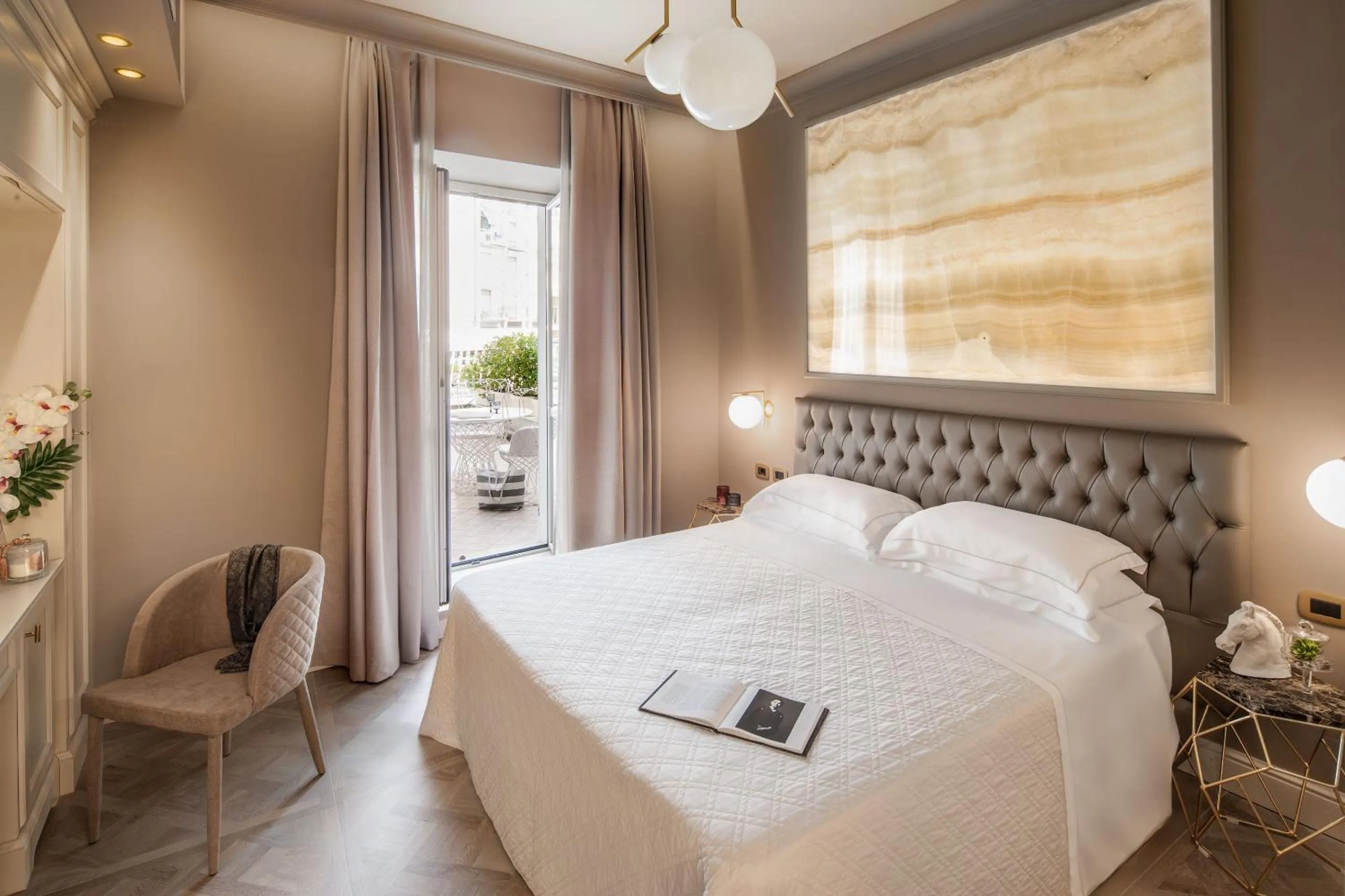 Photo of the whole room, Bed in Hotel Savoia