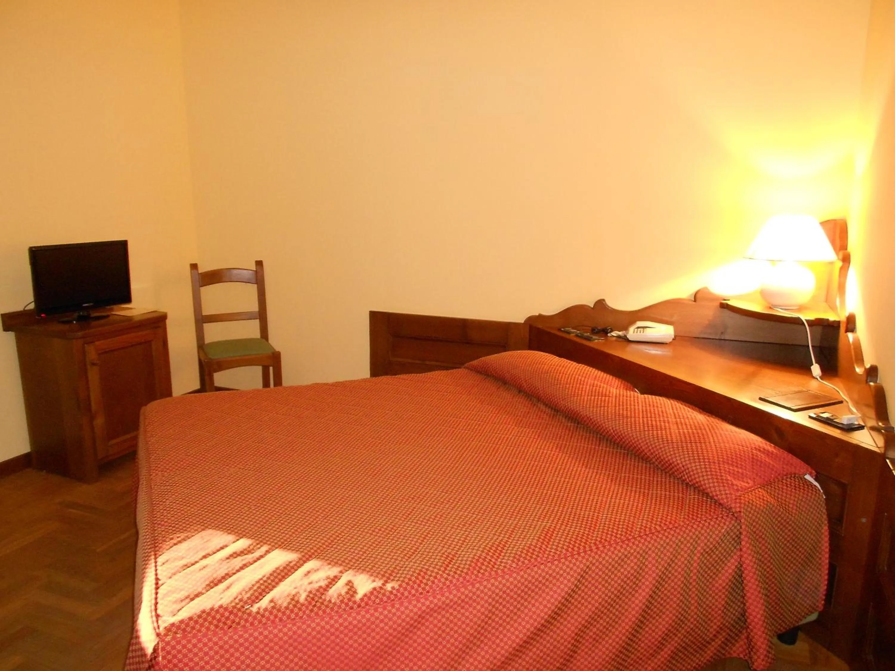 Bedroom, Bed in Hotel Bellavista