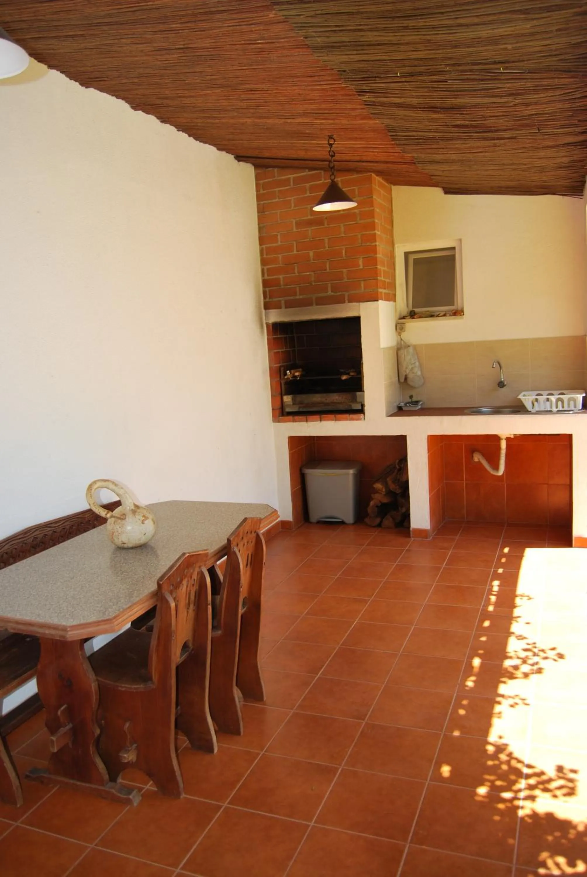 BBQ facilities in Apartamentos Costa