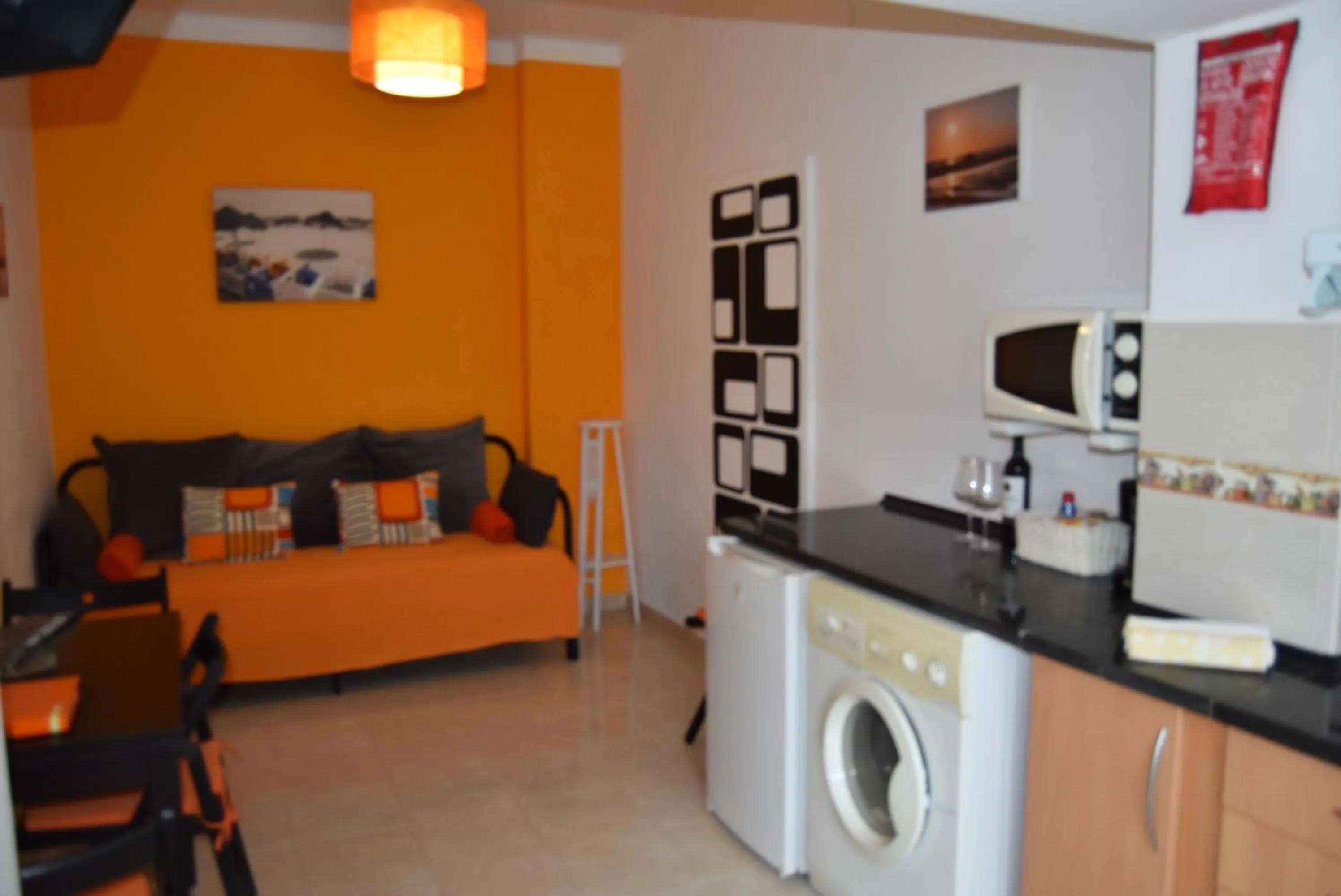 Photo of the whole room in Apartamentos Costa