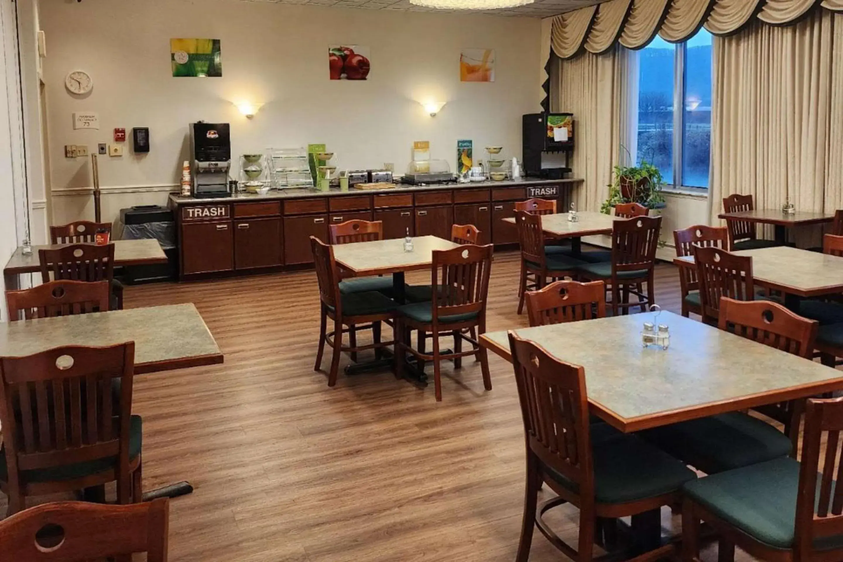 Breakfast in Quality Inn Horseheads Breakfast in Quality Inn Horseheads