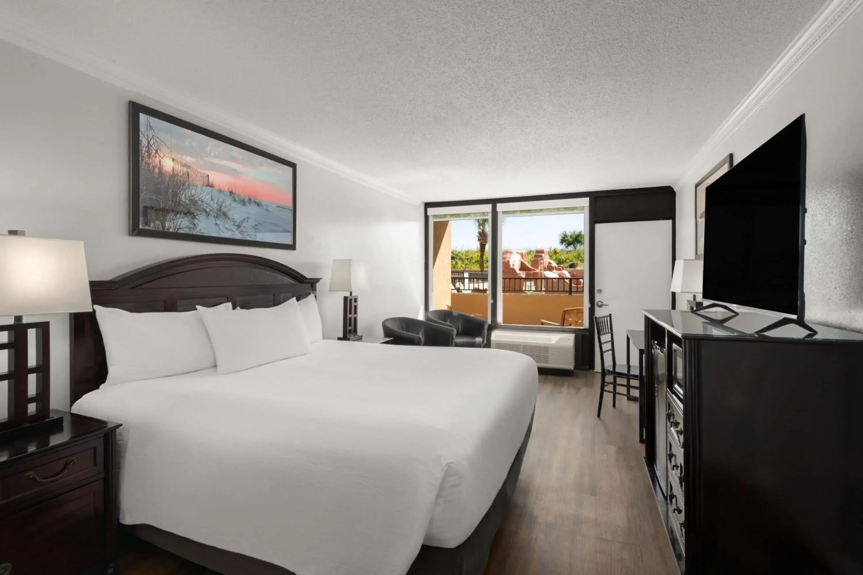 Photo of the whole room, Bed in Wyndham Garden Fort Walton Beach Destin Photo of the whole room, Bed in Wyndham Garden Fort Walton Beach Destin