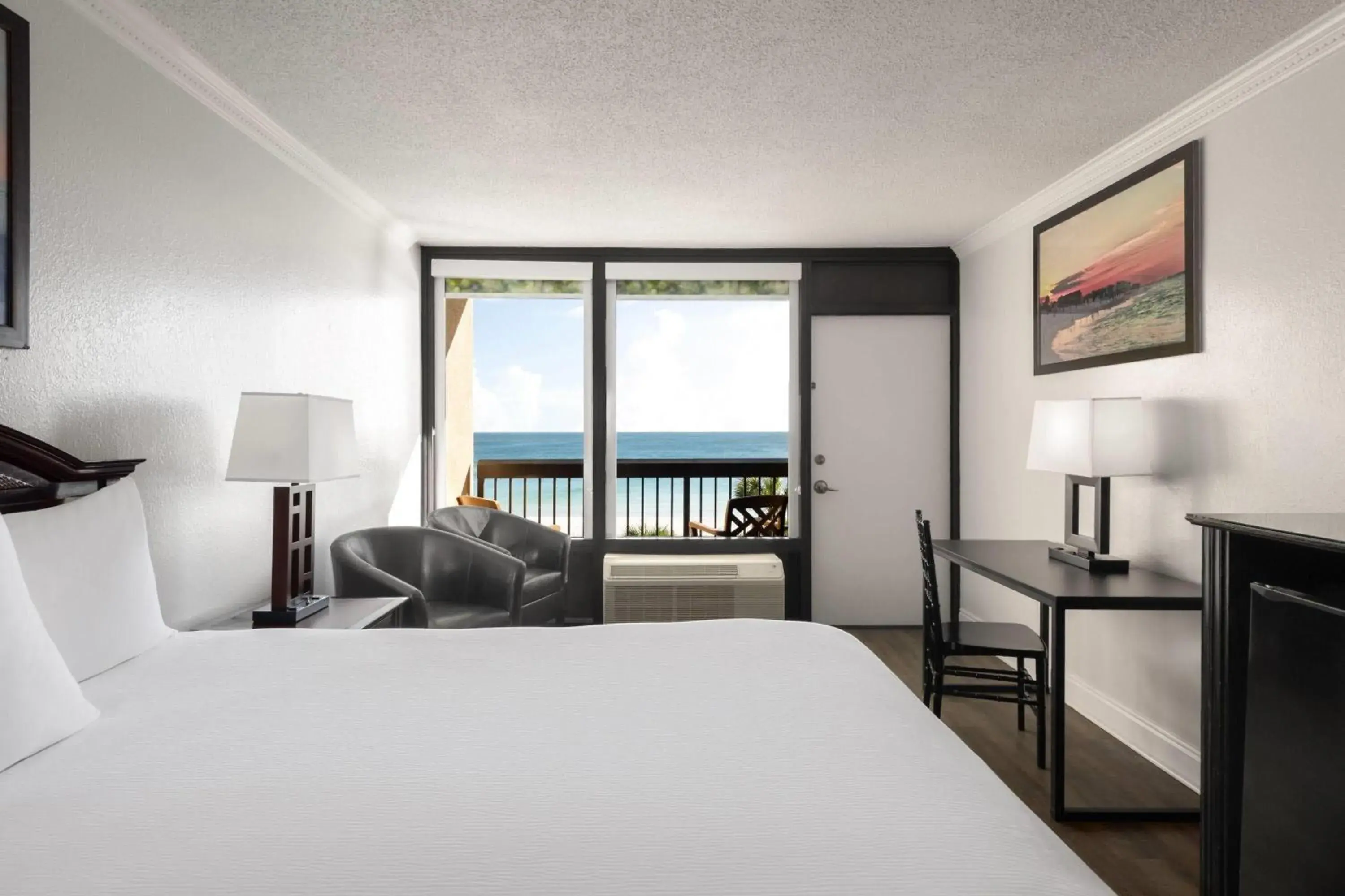 King Room Gulf View in Wyndham Garden Fort Walton Beach Destin King Room Gulf View in Wyndham Garden Fort Walton Beach Destin
