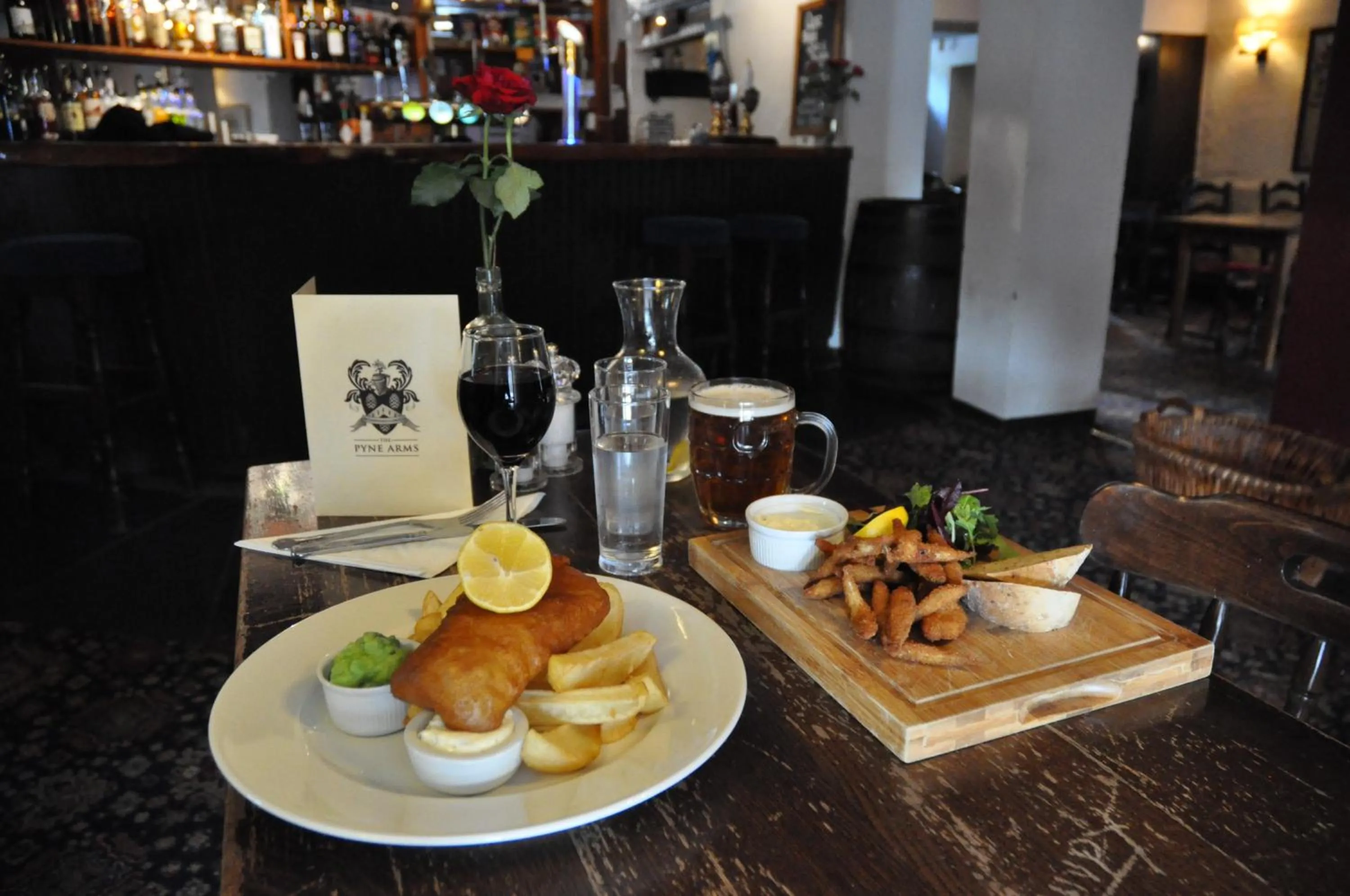 Restaurant/places to eat in Pyne Arms