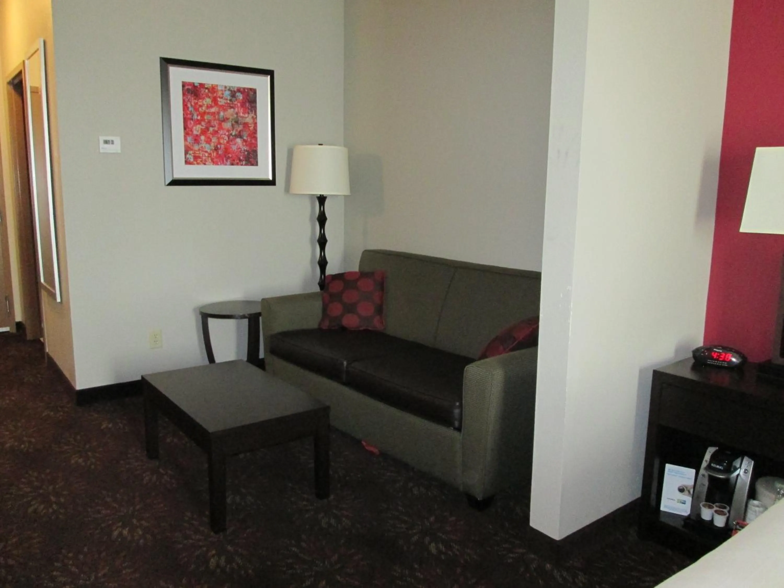 Bedroom in Holiday Inn Express Cloverdale - Greencastle by IHG