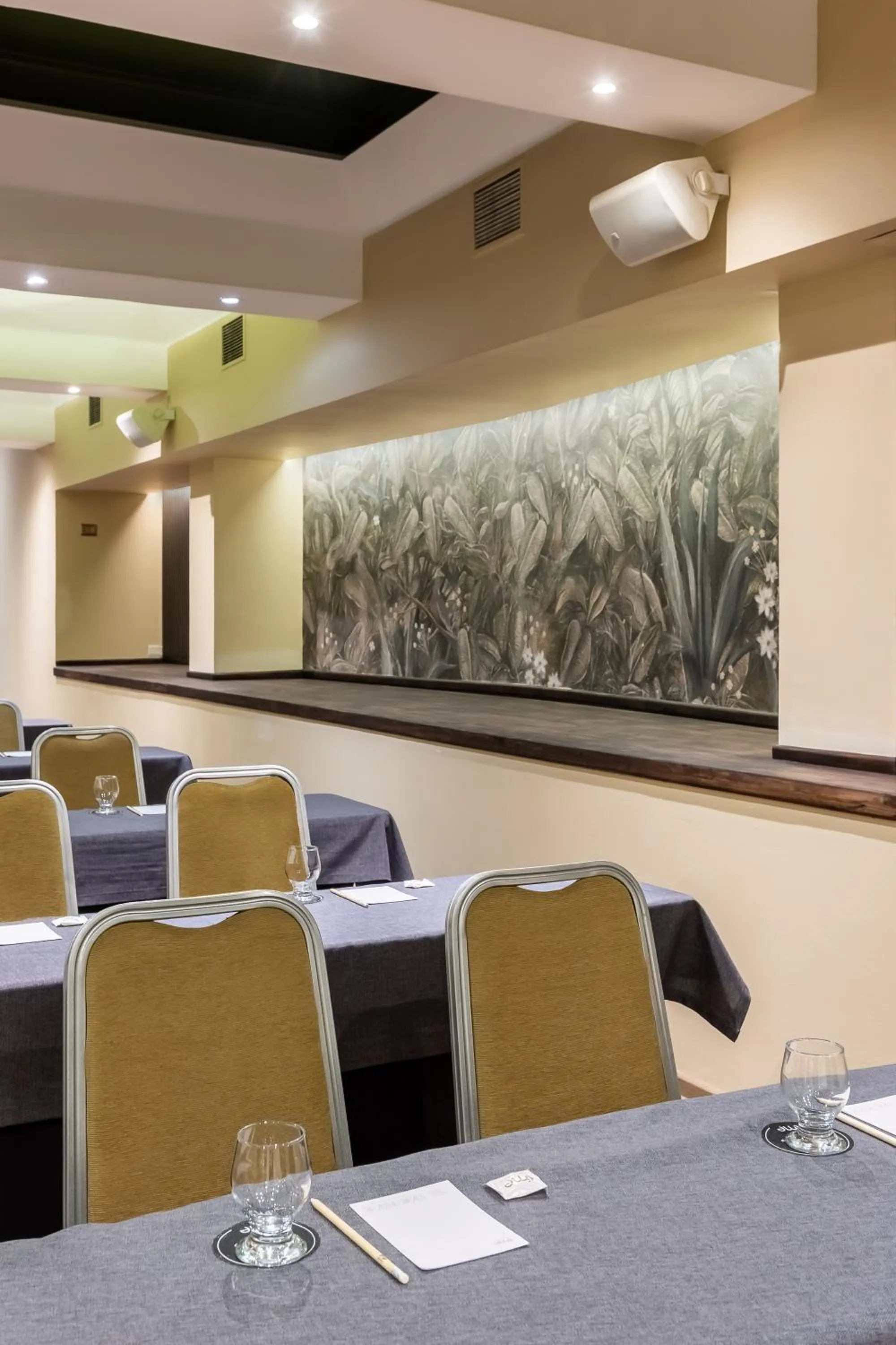 Meeting/conference room in Rugendas Hotel Boutique by Time Hotel & Apartments