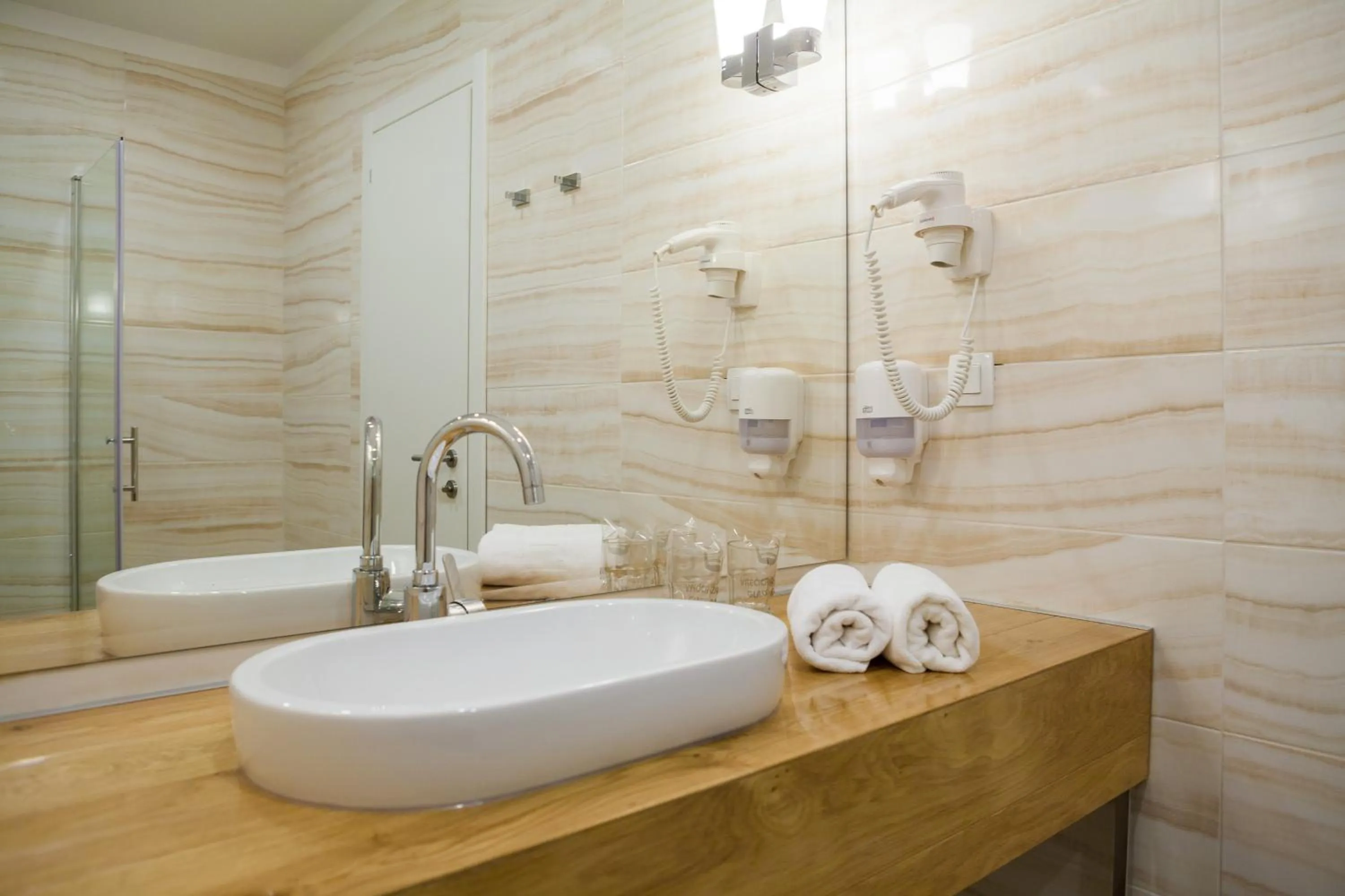 Bathroom in Hotel Perla