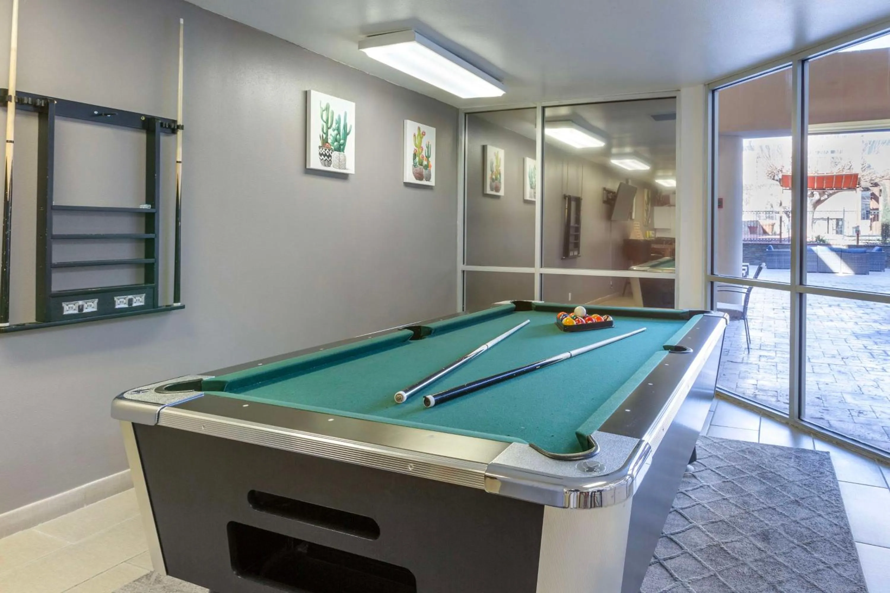 Property building in Best Western Plus El Paso Airport Hotel & Conference Center