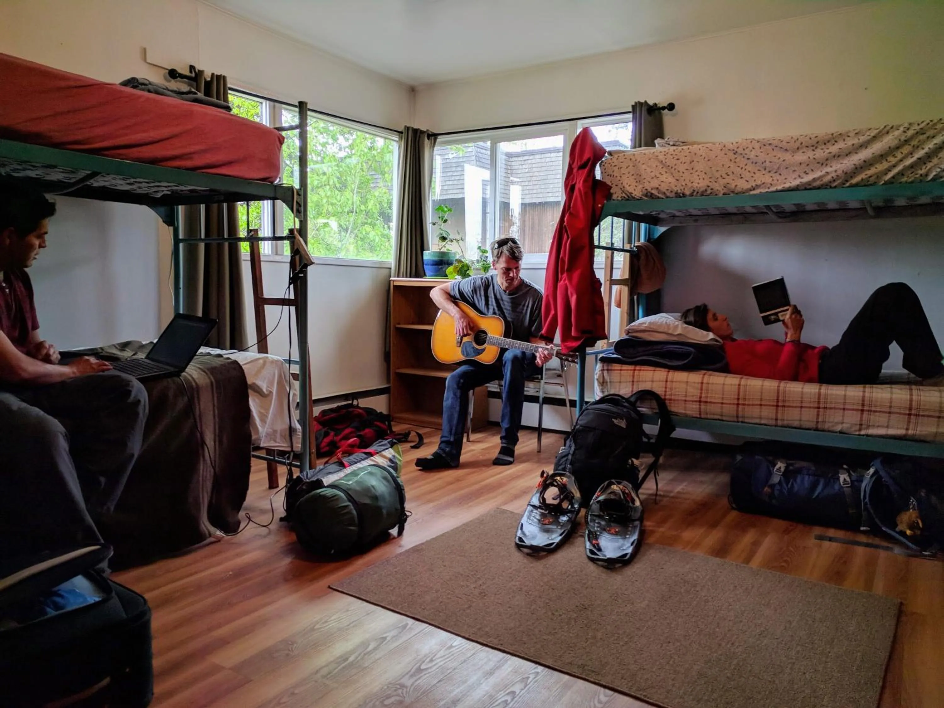 Base Camp Anchorage Hostel