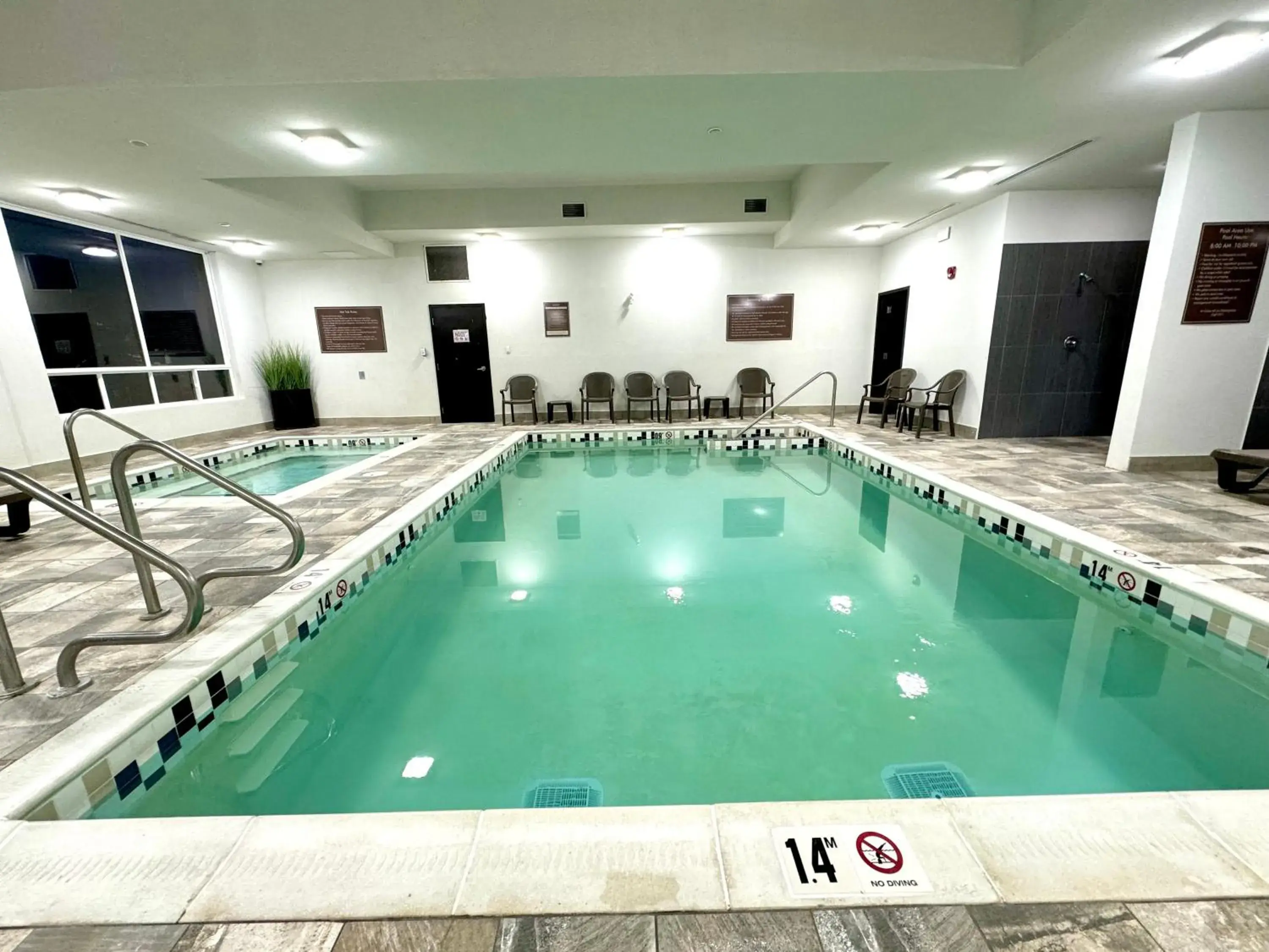 Pool view in Southfort Inn Pool view in Southfort Inn