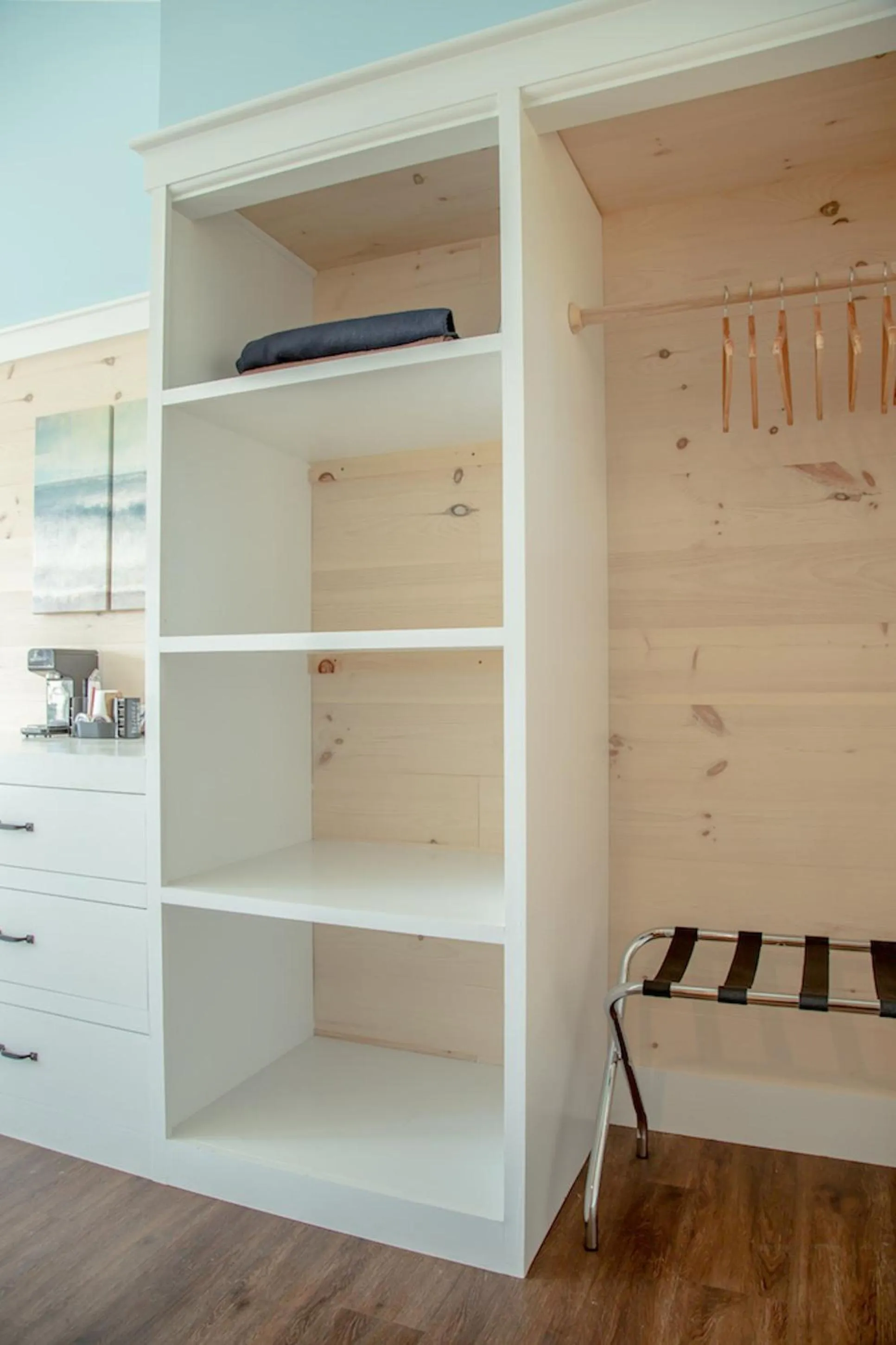 Coffee/tea facilities in Linekin Bay Resort