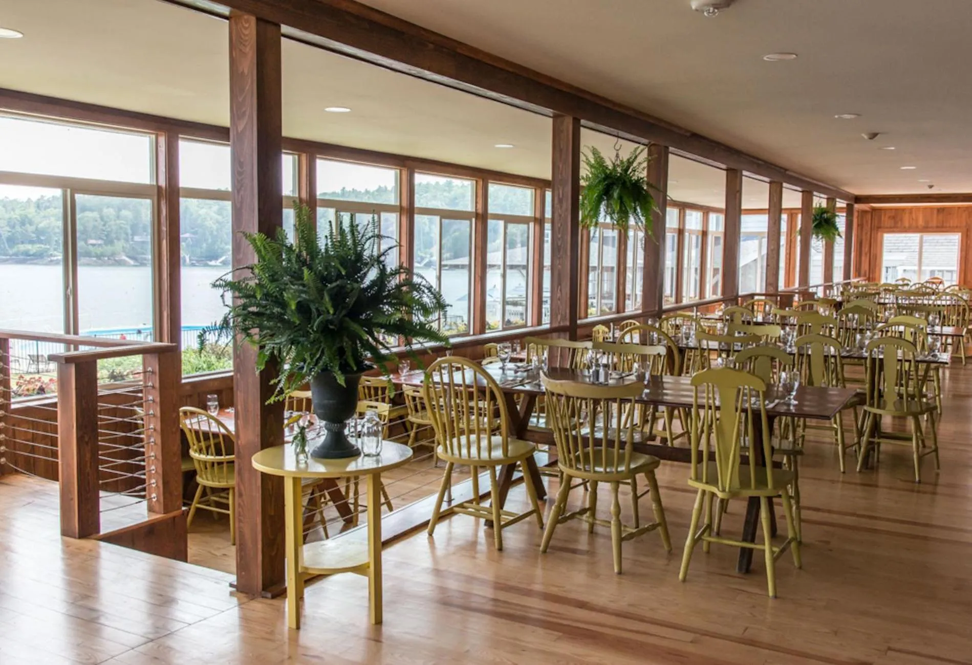 Food and drinks in Linekin Bay Resort