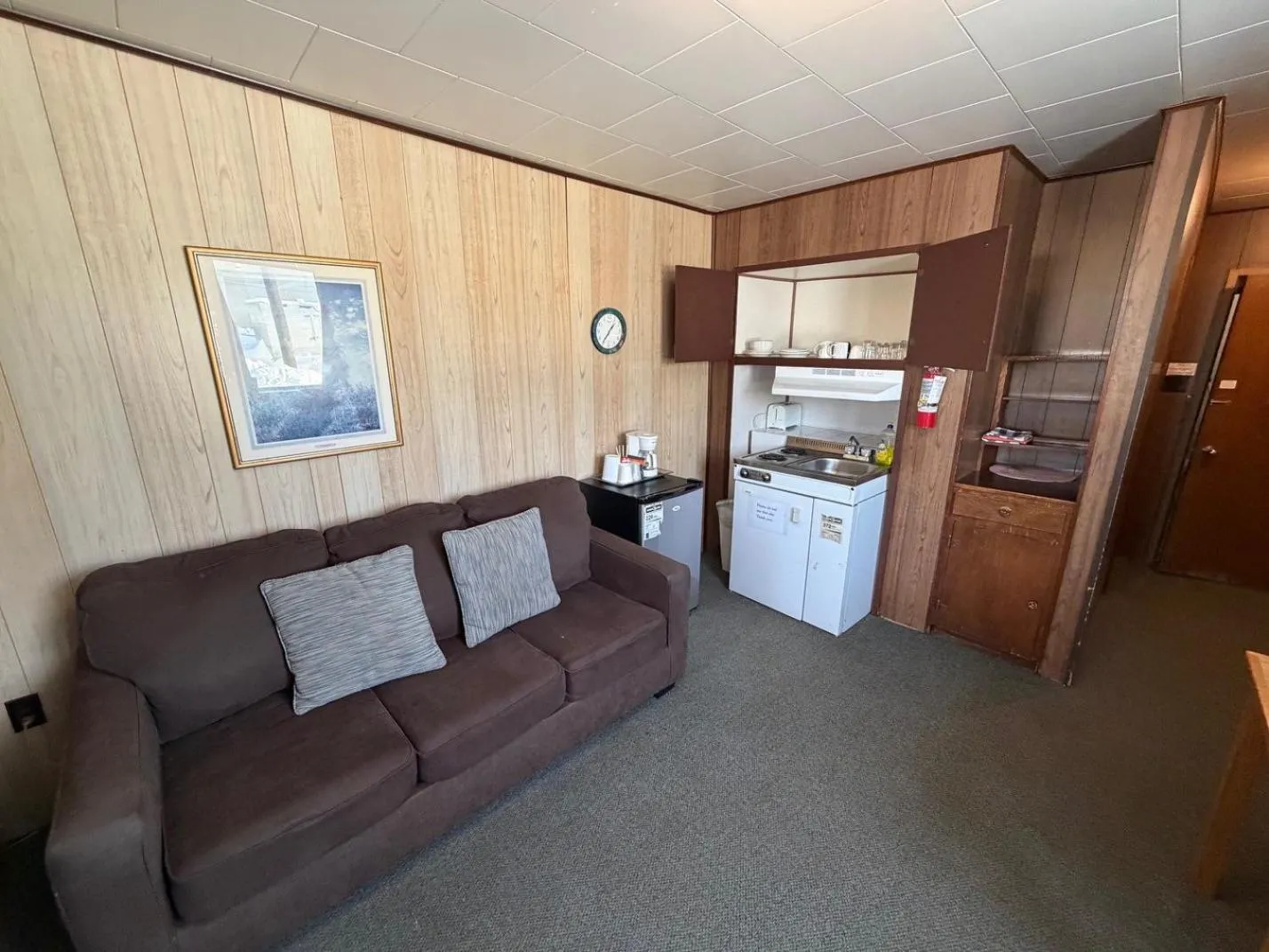 Airport Chalet