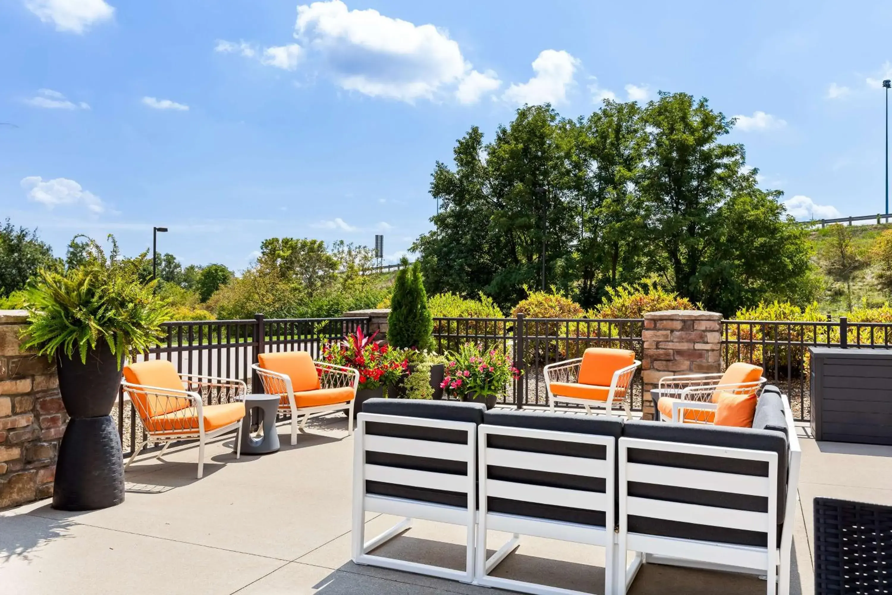 Hampton Inn & Suites Canton Hampton Inn & Suites Canton