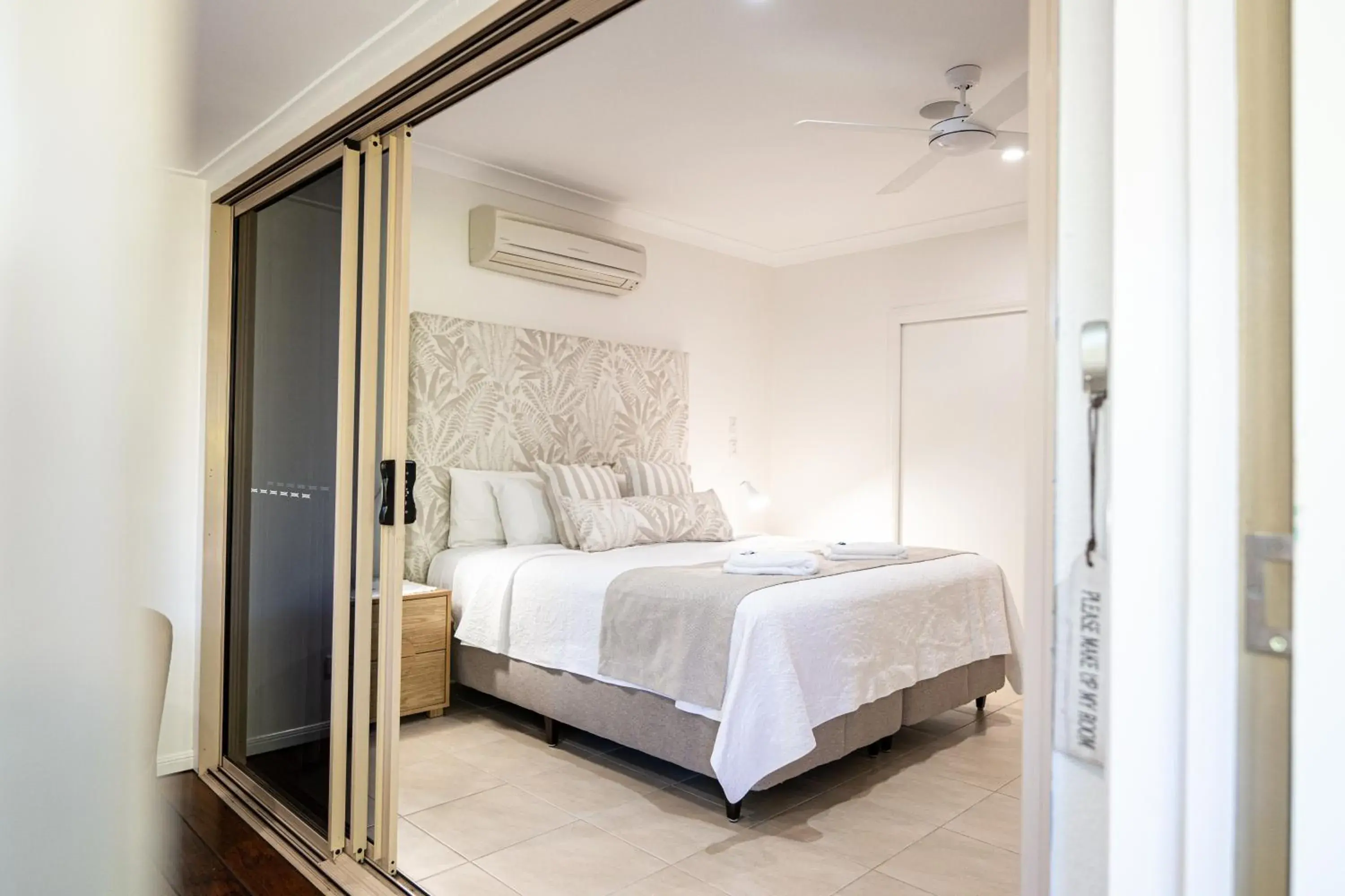 Hideout Deluxe One-Bedroom Apartment (Adults Only) in Blue Summit Hideaway Hideout Deluxe One-Bedroom Apartment (Adults Only) in Blue Summit Hideaway