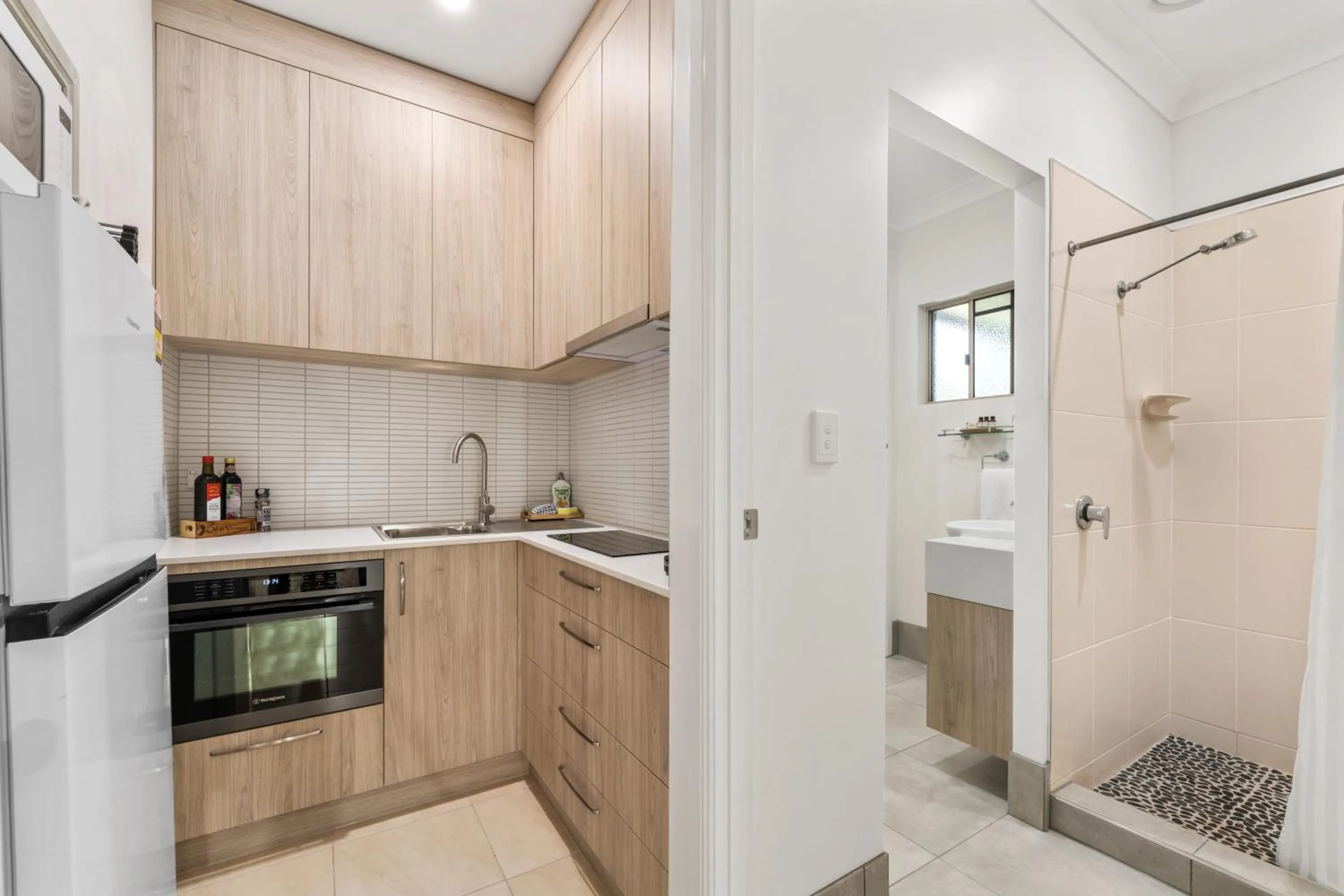 Kitchen or kitchenette in Blue Summit Hideaway