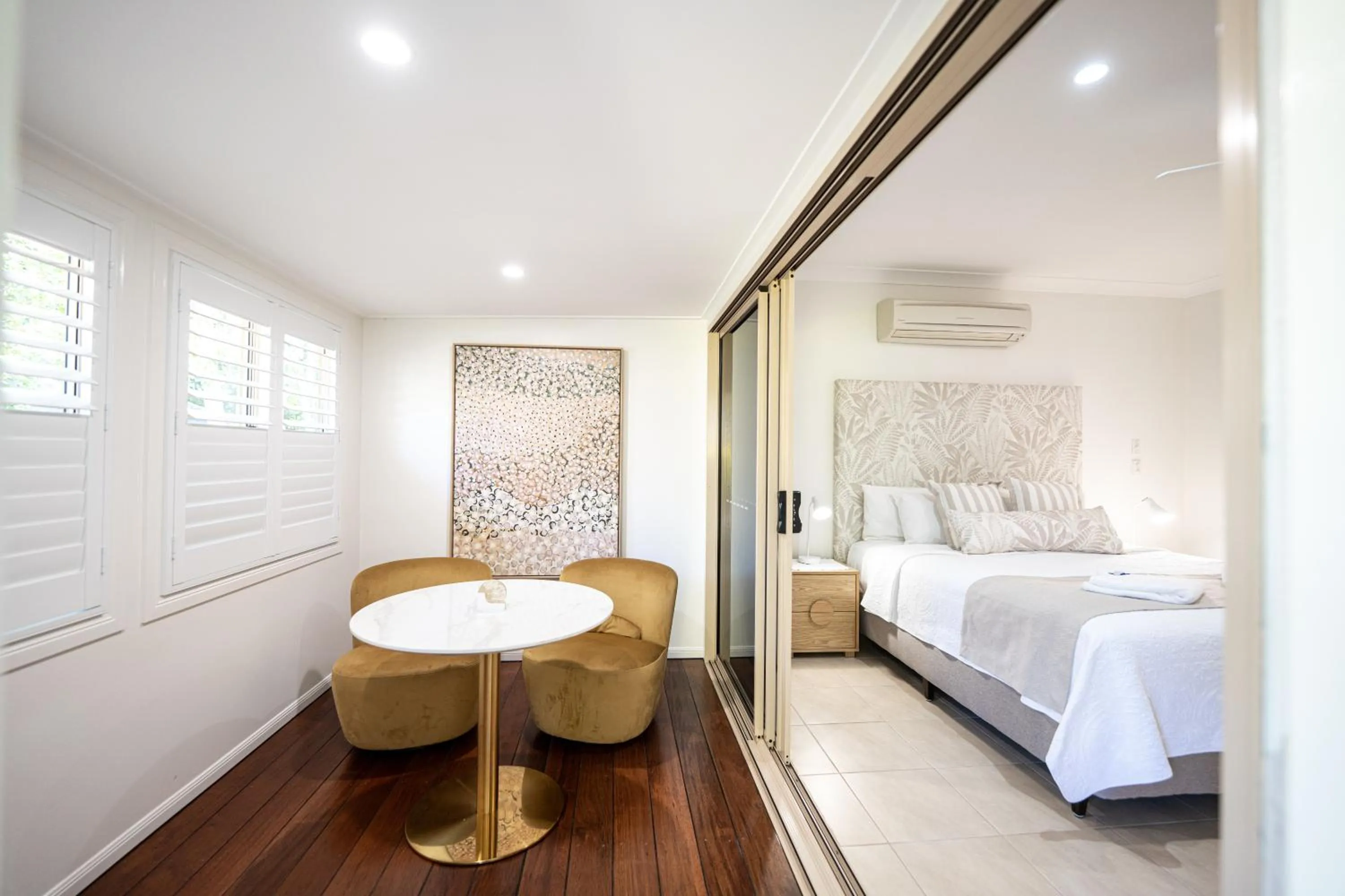 Bed in Blue Summit Hideaway