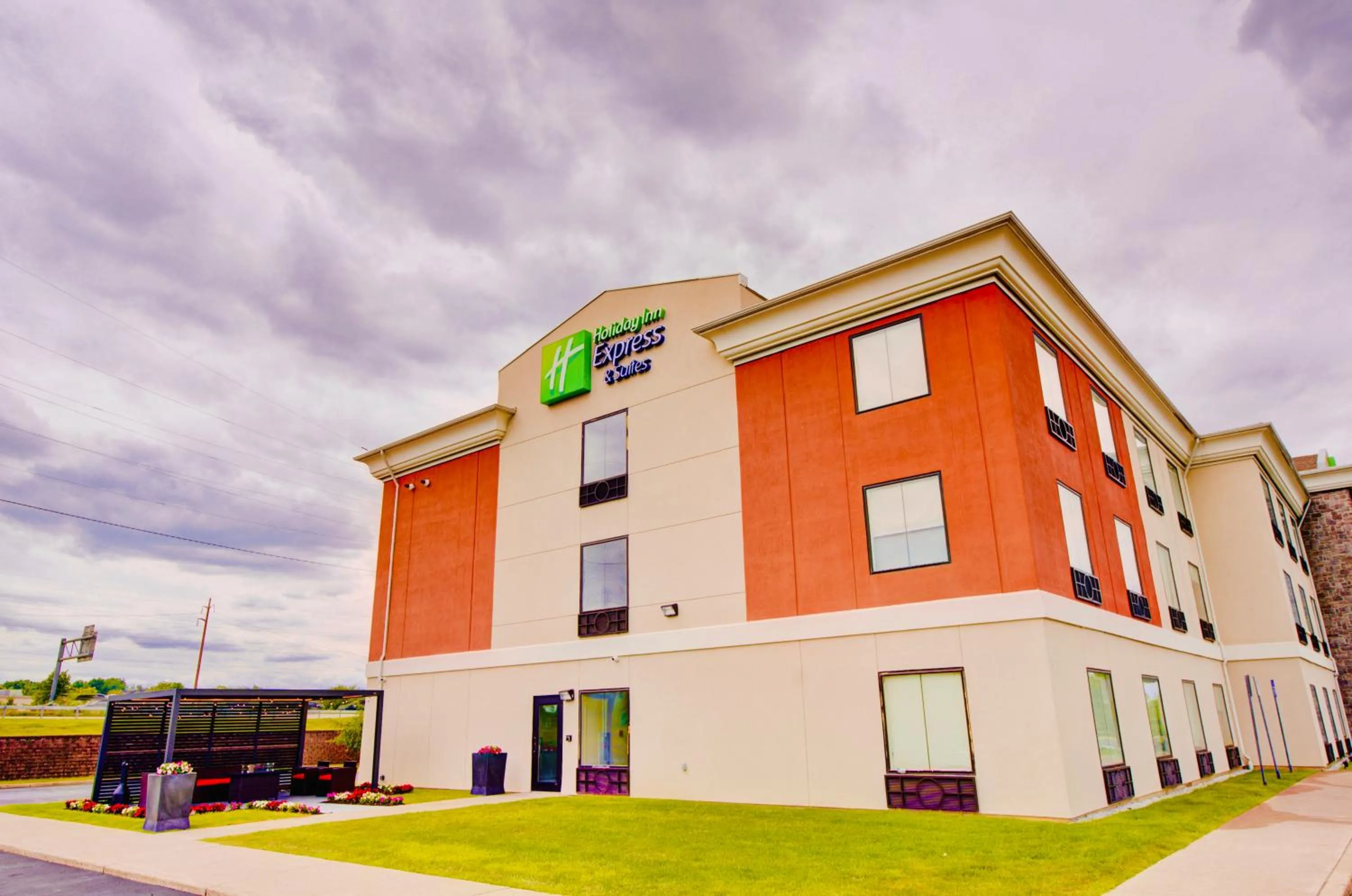 Property building in Holiday Inn Express Hotel & Suites Chester by IHG