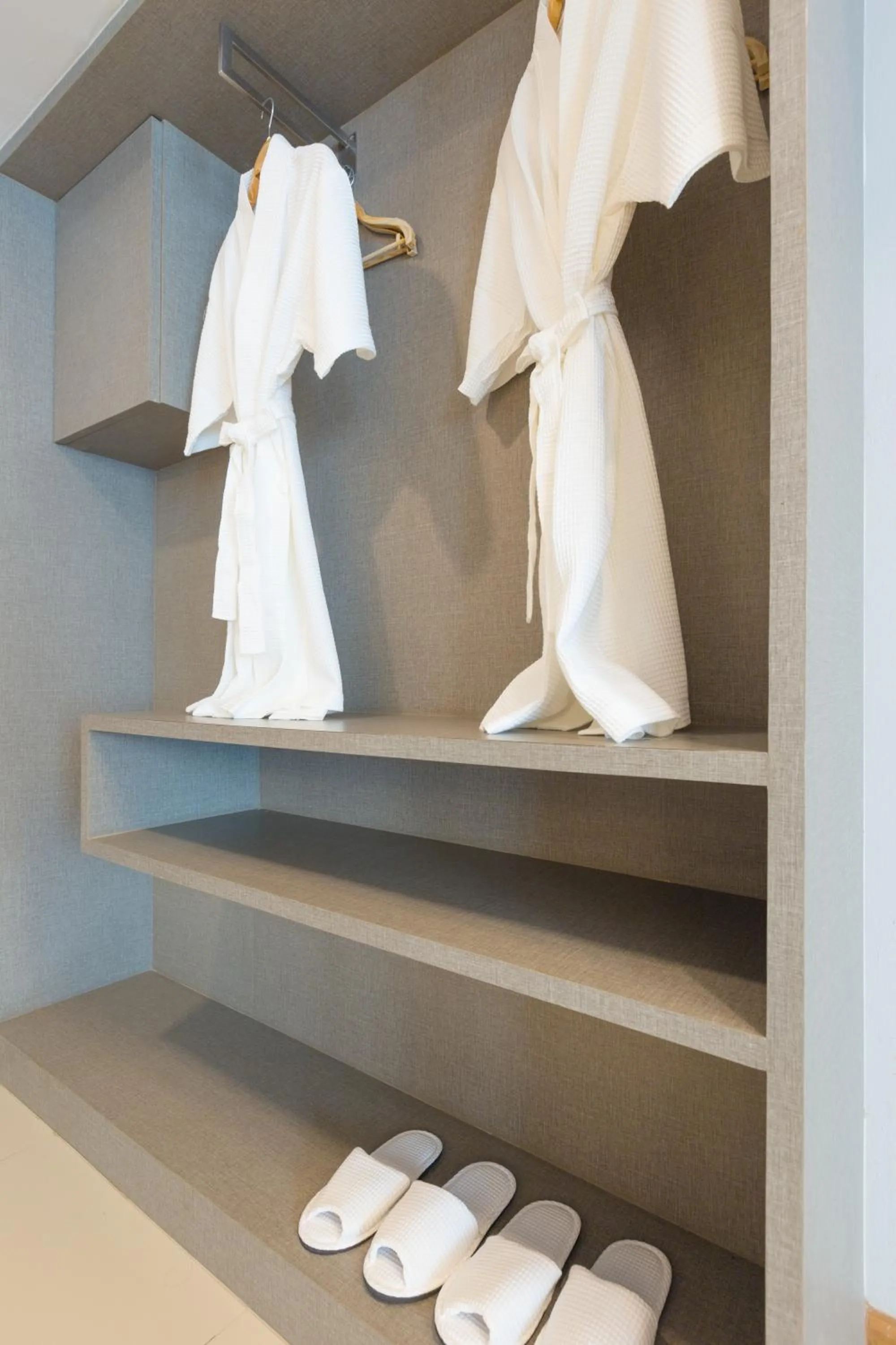 wardrobe in Top View Hotel - SHA Extra Plus