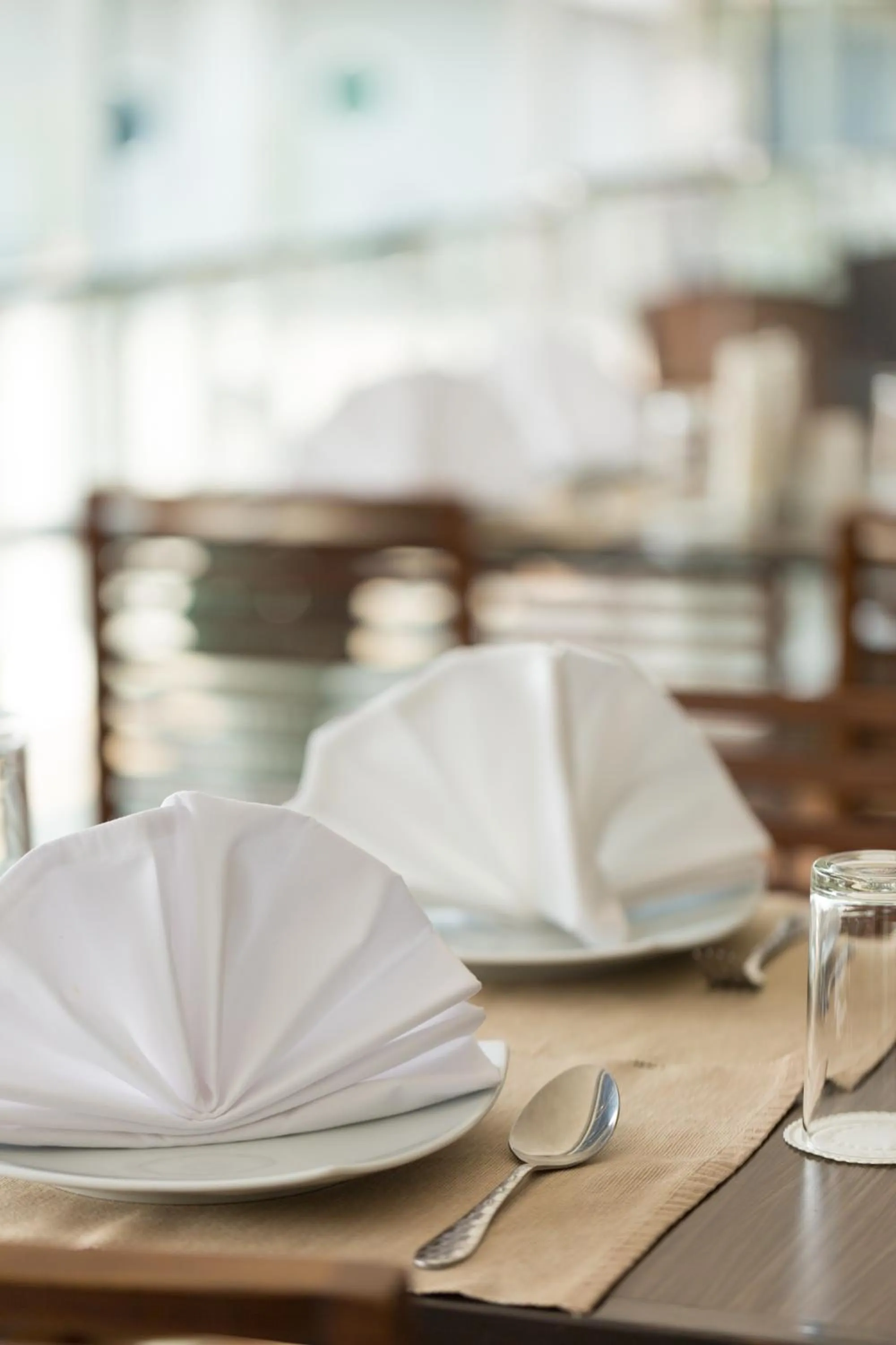 Restaurant/places to eat in Top View Hotel - SHA Extra Plus