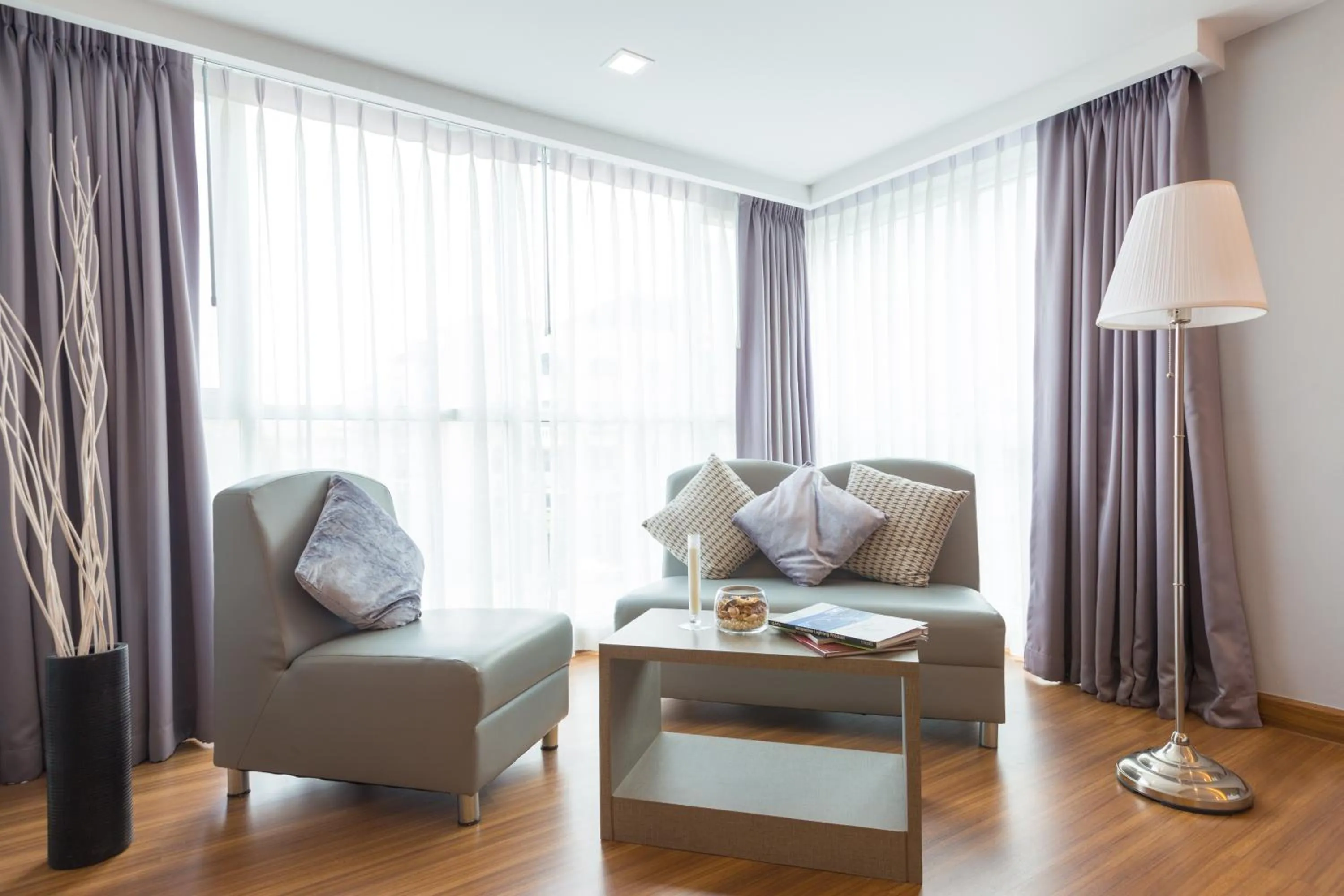 Seating area in Top View Hotel - SHA Extra Plus