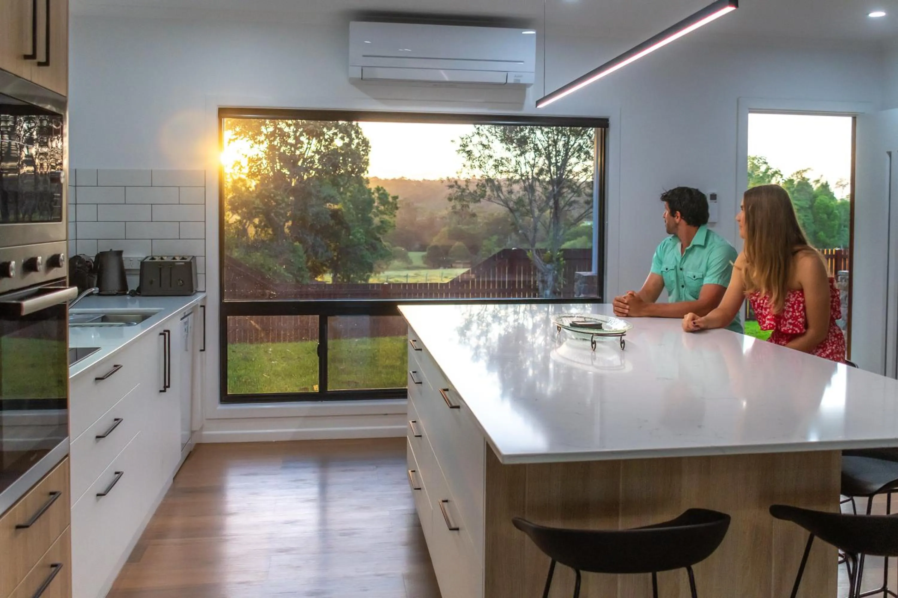 Kitchen or kitchenette in Birds 'n' Bloom Cottages