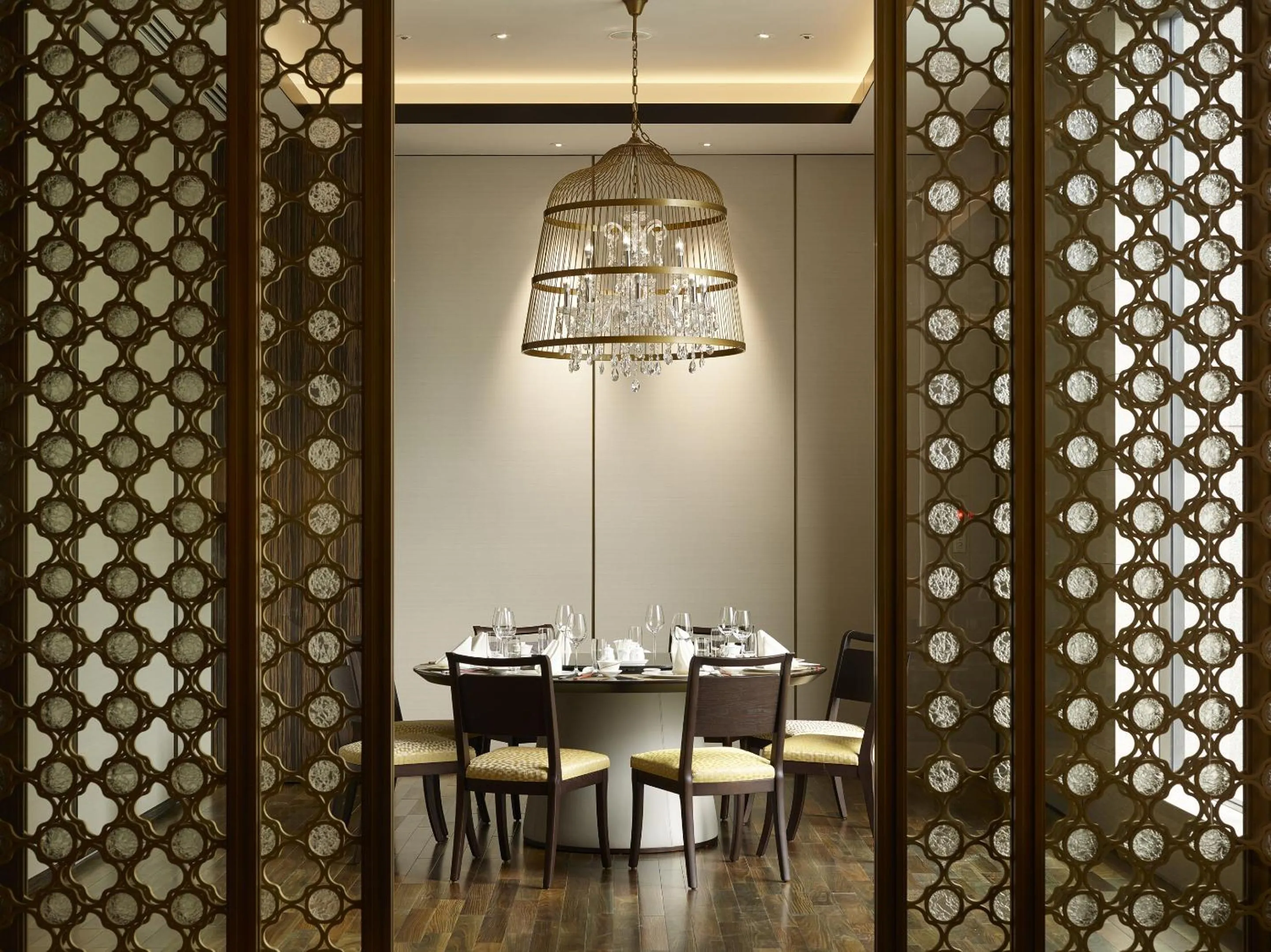 Restaurant/places to eat in Grand Mayfull Taipei