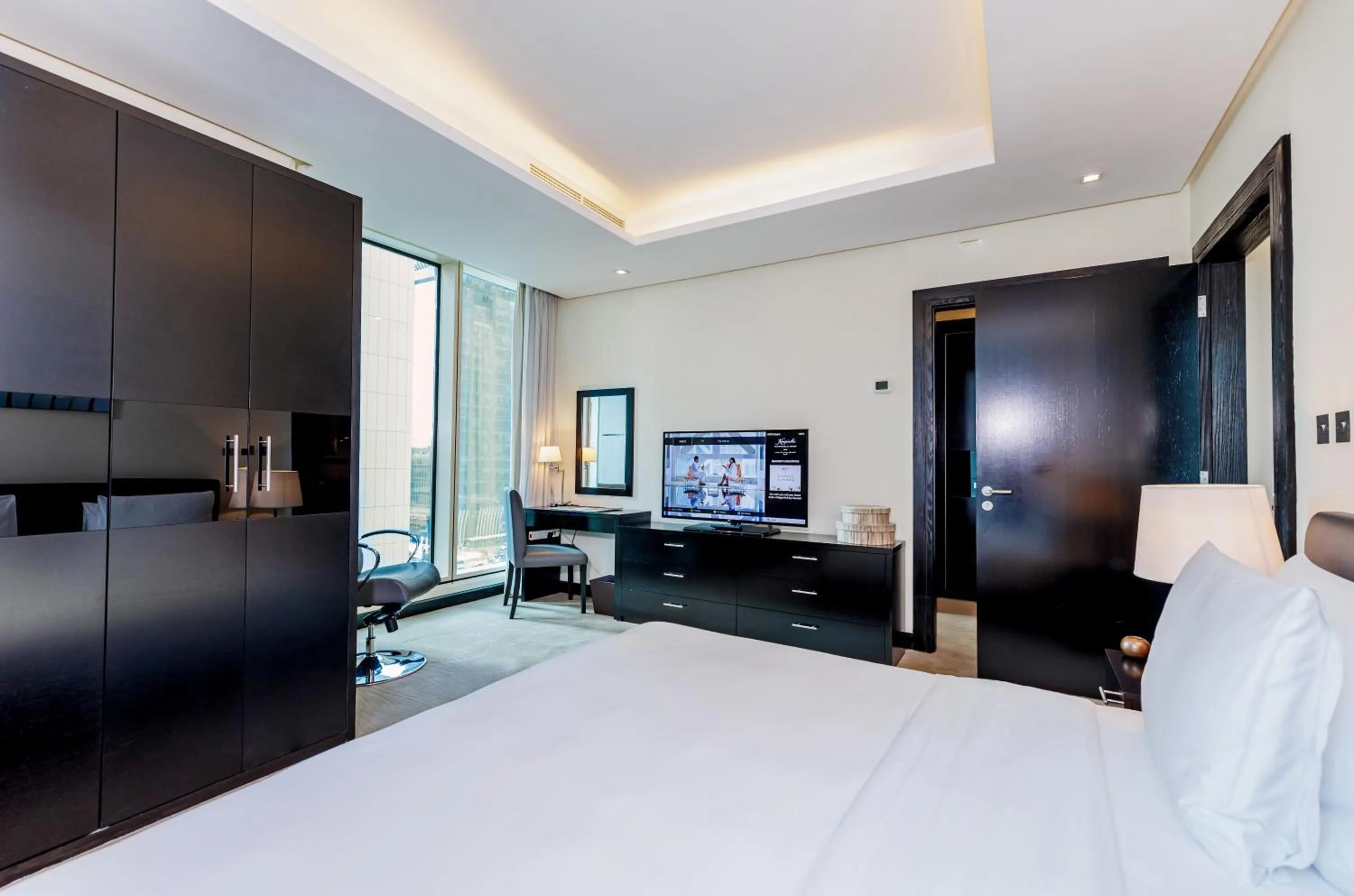 Bedroom, Bed in Kempinski Residences & Suites, Doha