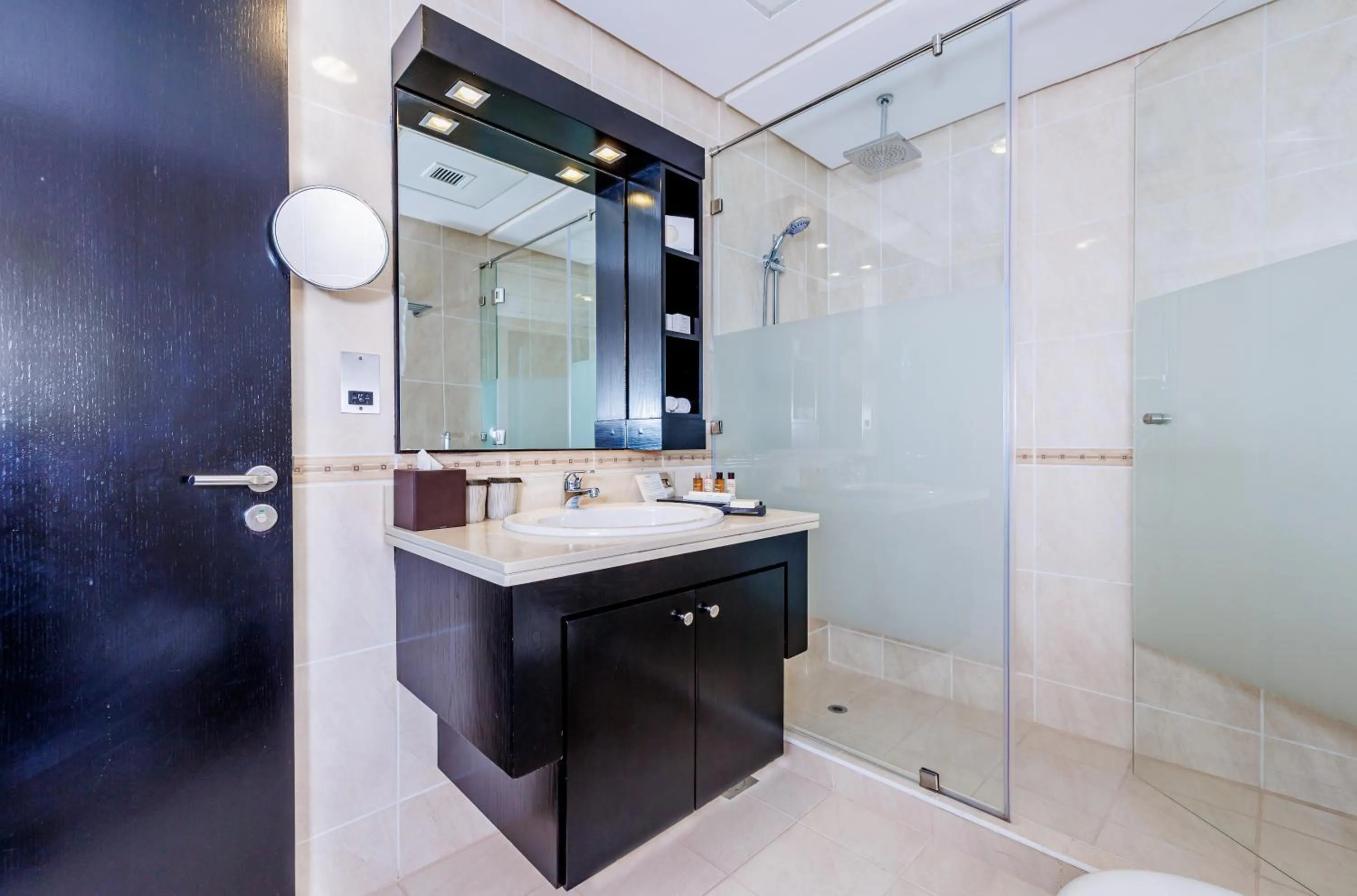 Shower in Kempinski Residences & Suites, Doha