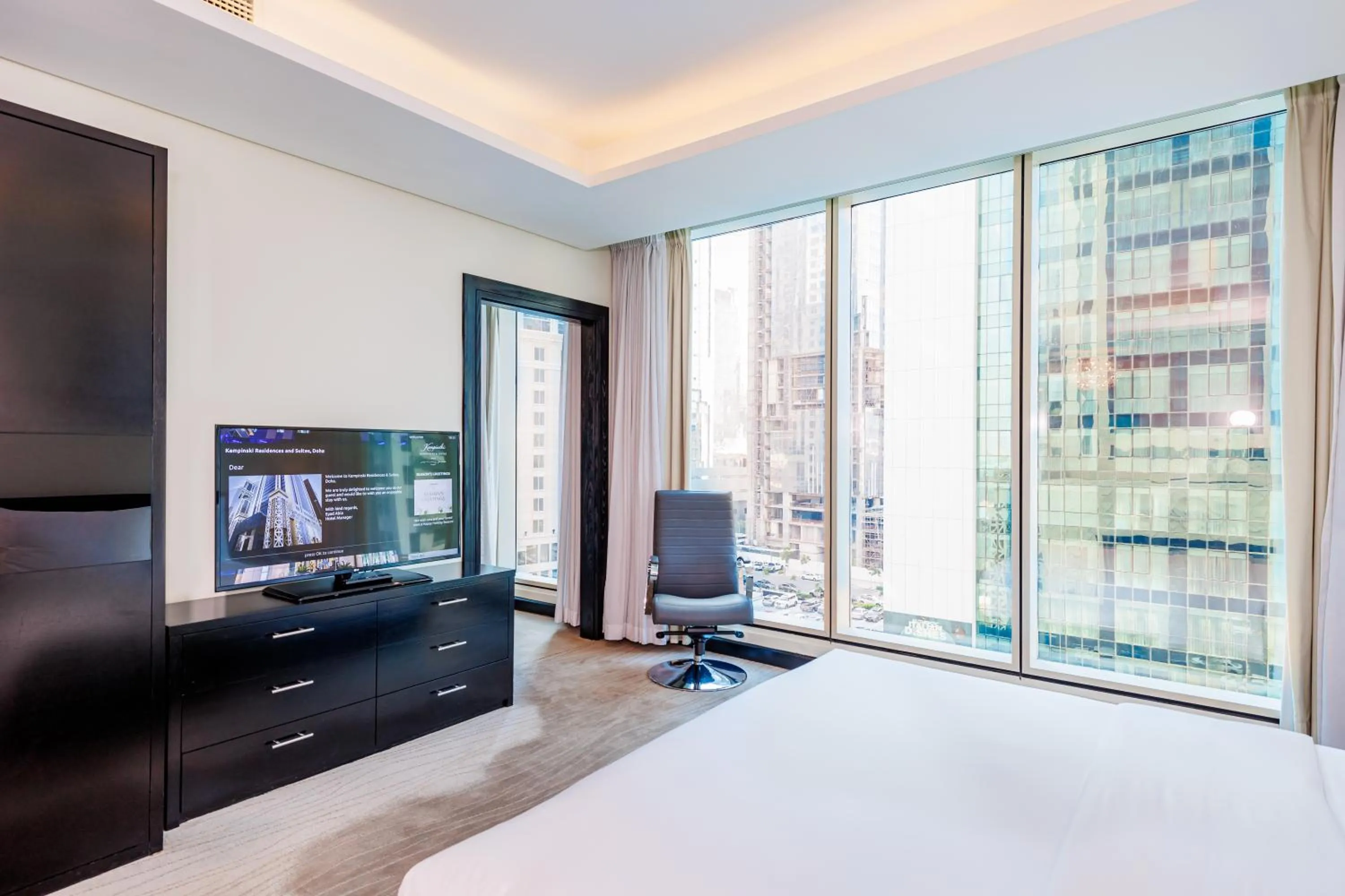 Bedroom, Bed in Kempinski Residences & Suites, Doha