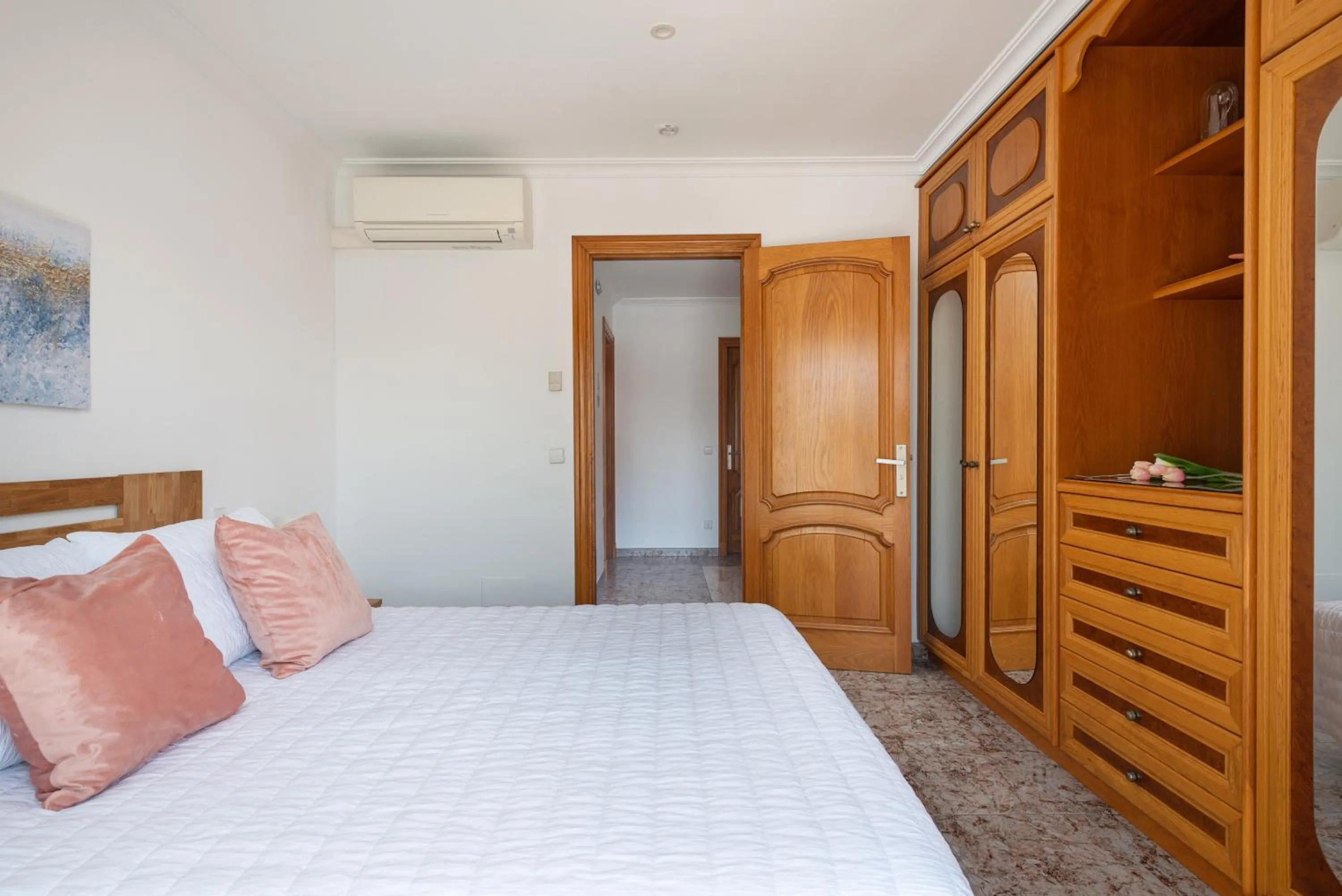 Bedroom, Bed in Villa Isabel