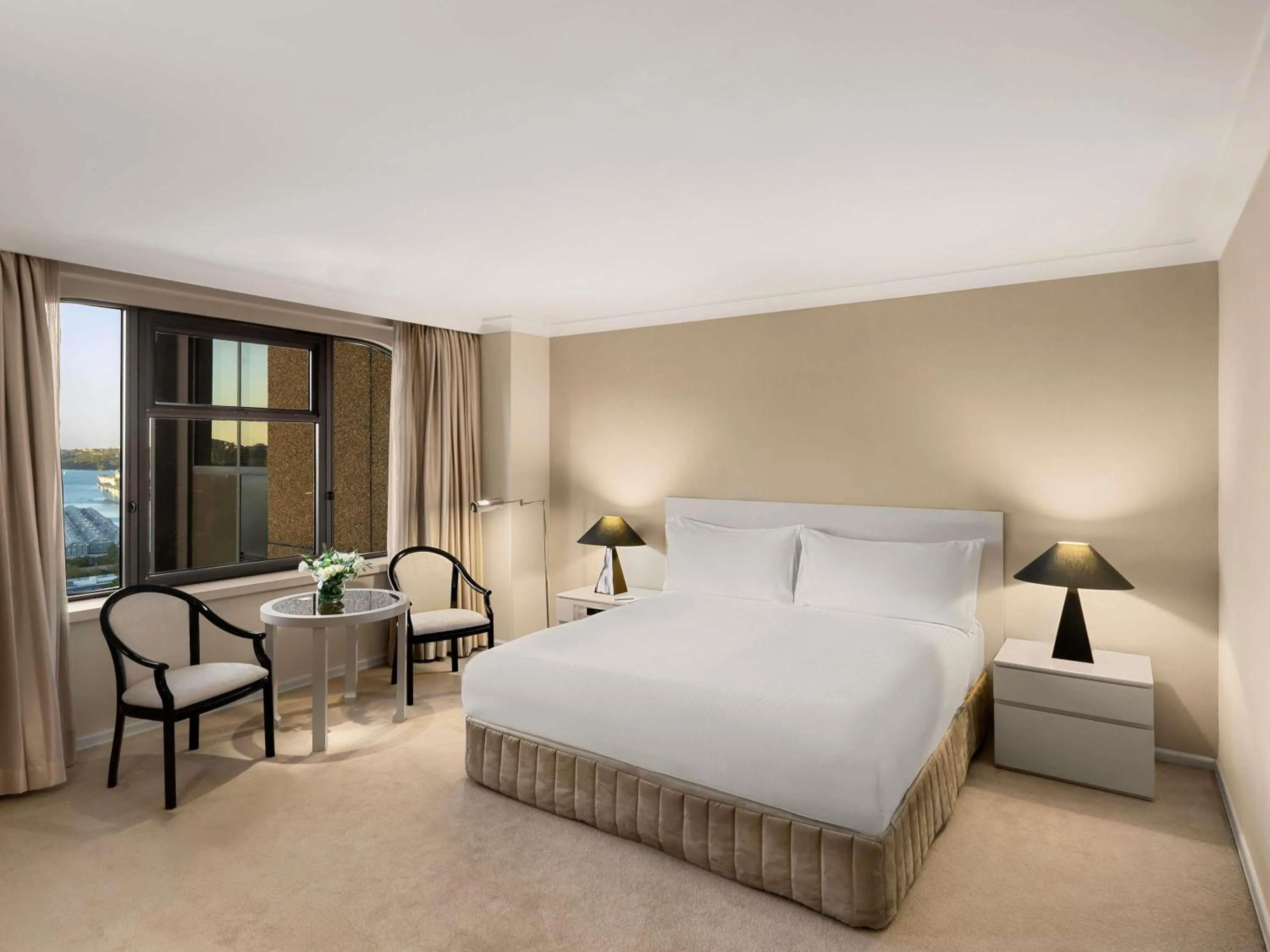 Bedroom, Bed in The Sydney Boulevard Hotel