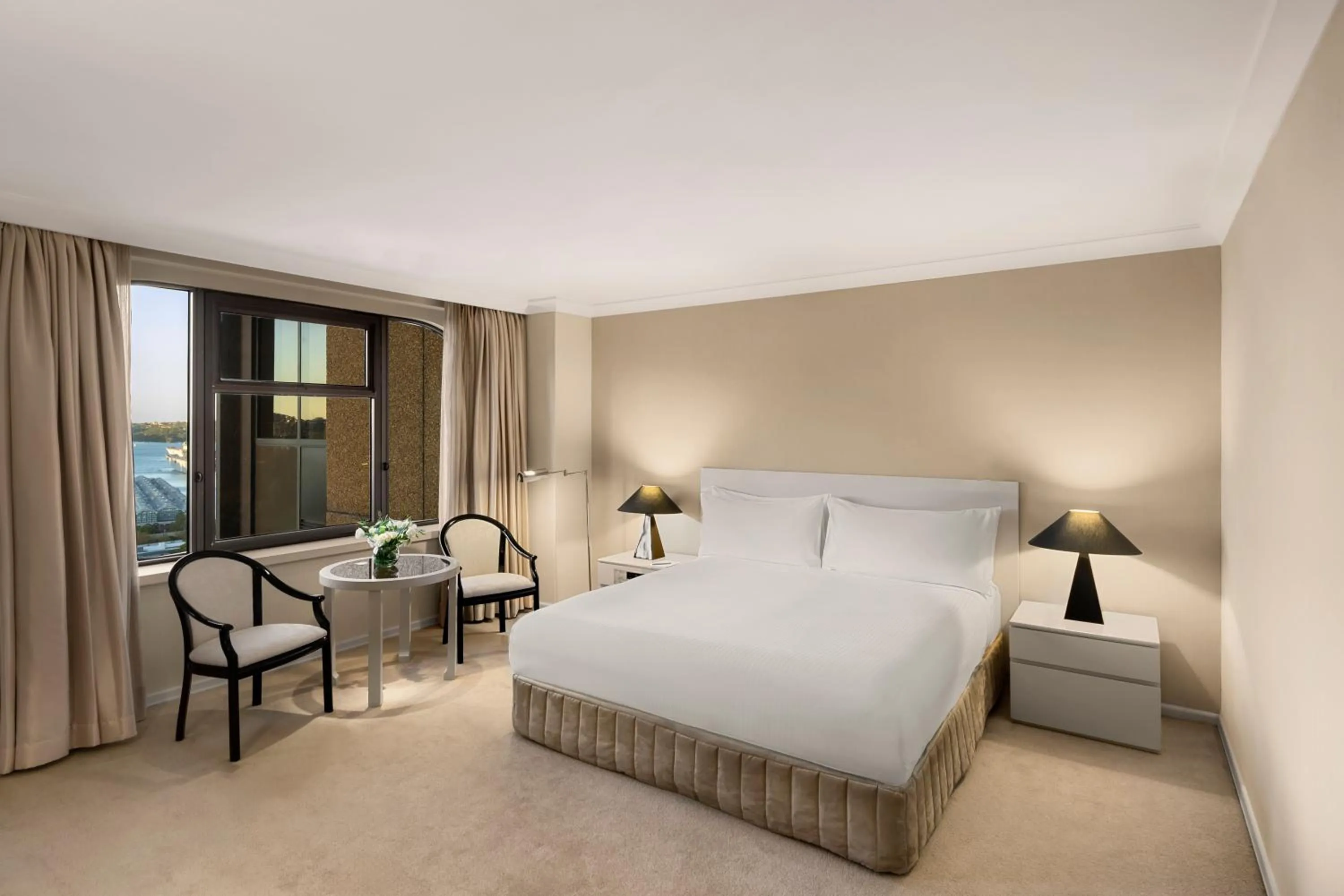 Bed in The Sydney Boulevard Hotel